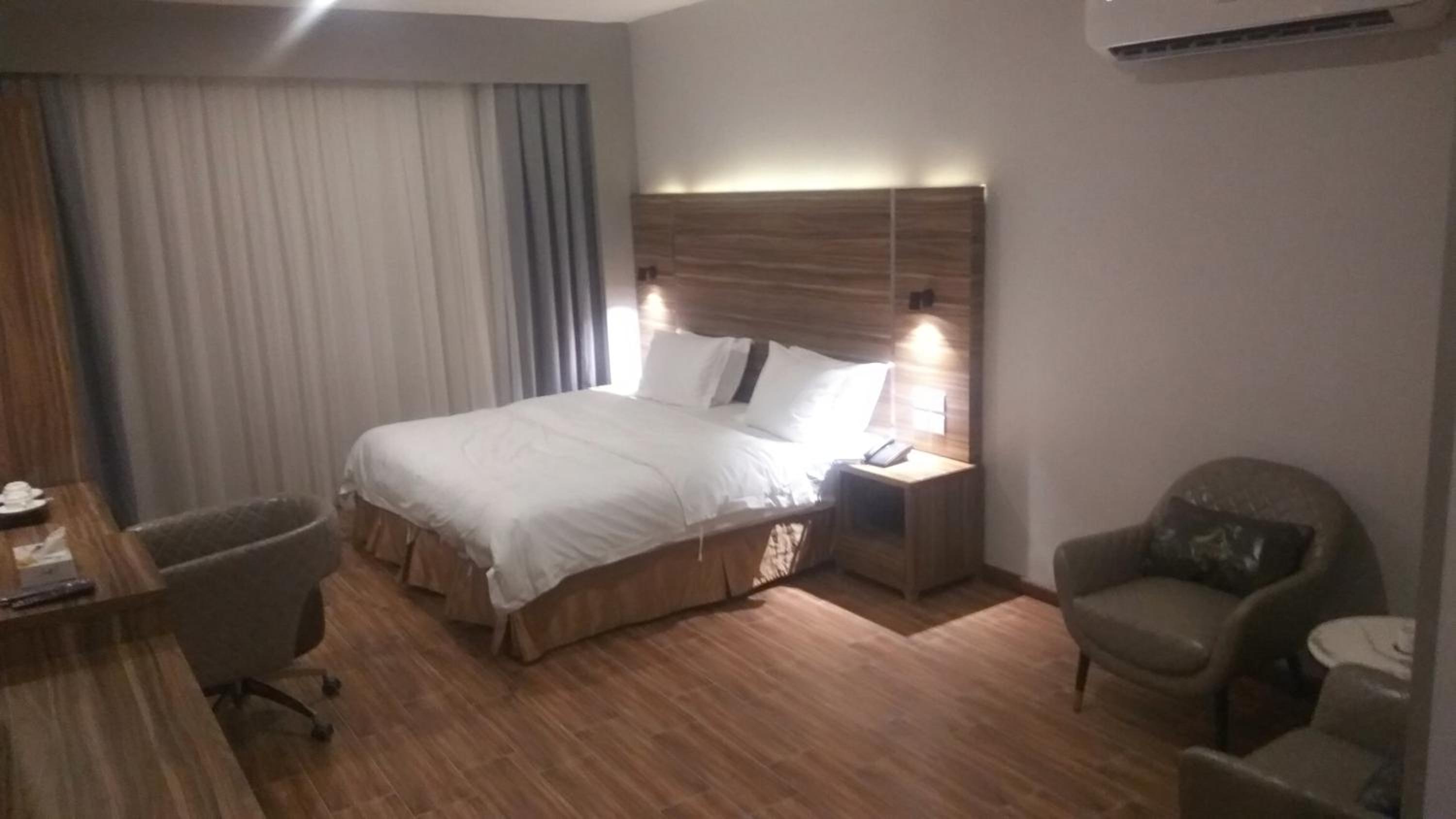 Budget Double or Twin Room photo 3