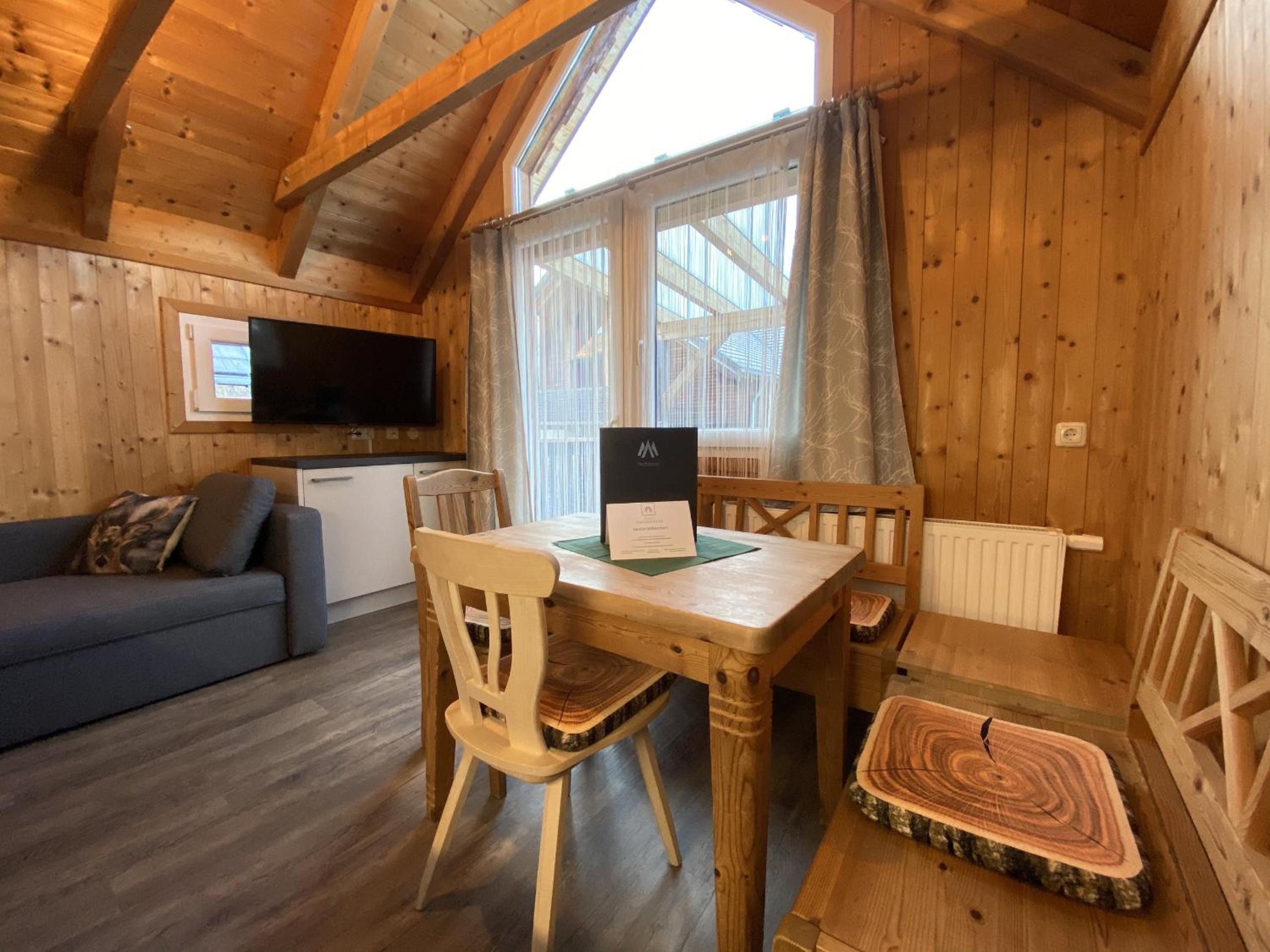 One-Bedroom Apartment - Photo 10