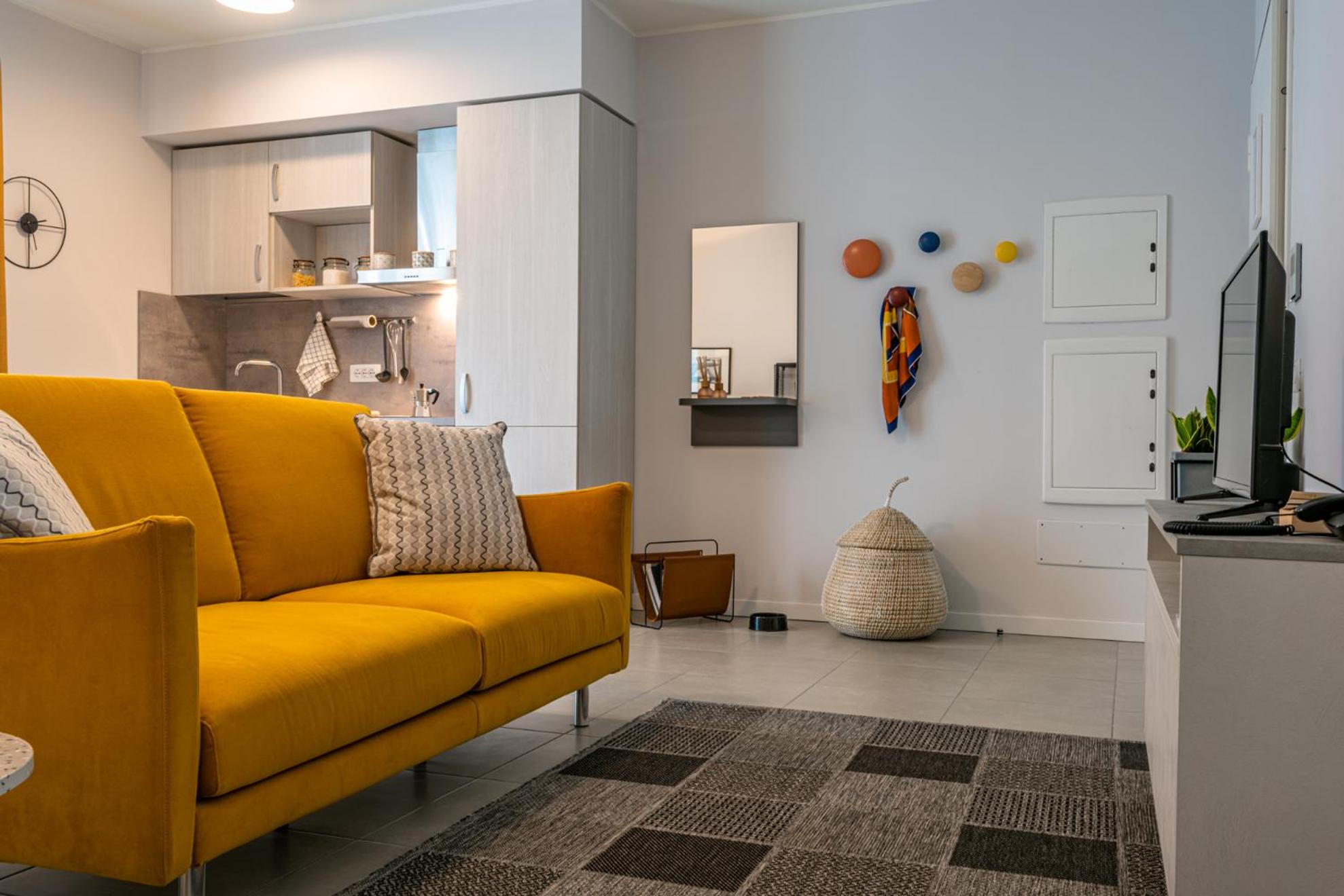One-Bedroom Apartment