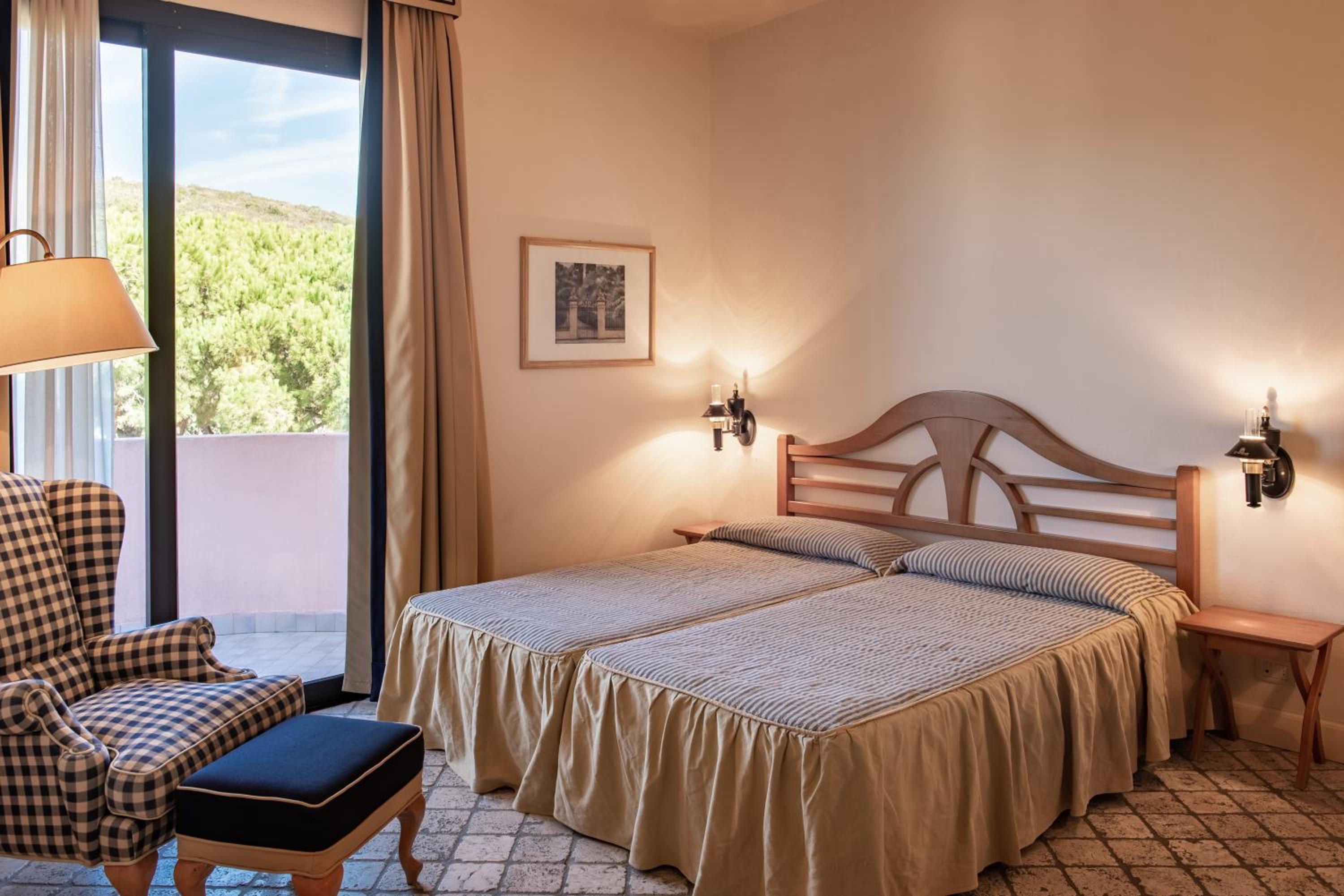 Smart Double or Twin Room photo 2