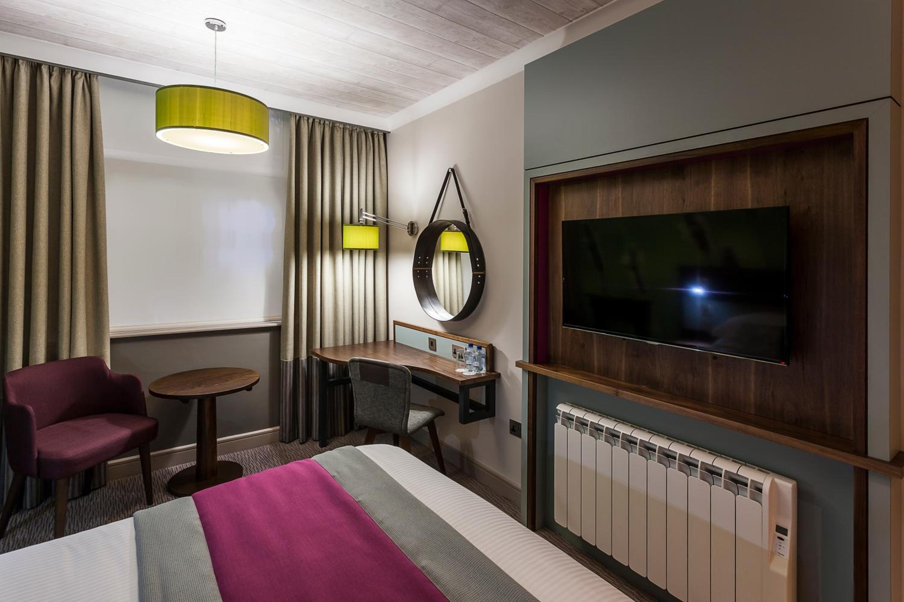 Standard Double Room - Photo 7