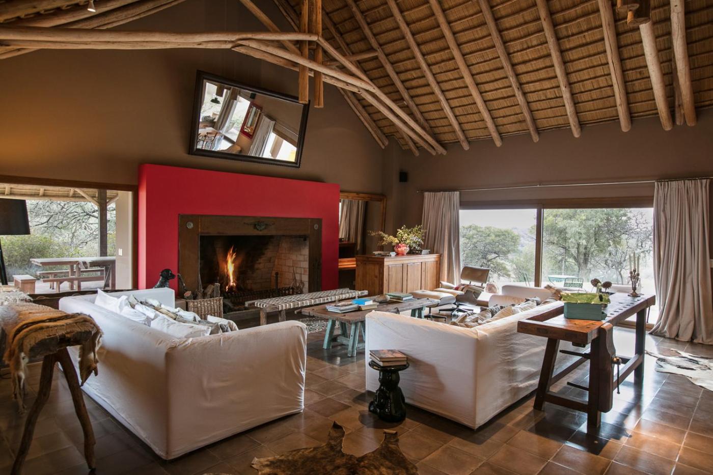 Villa photo 1