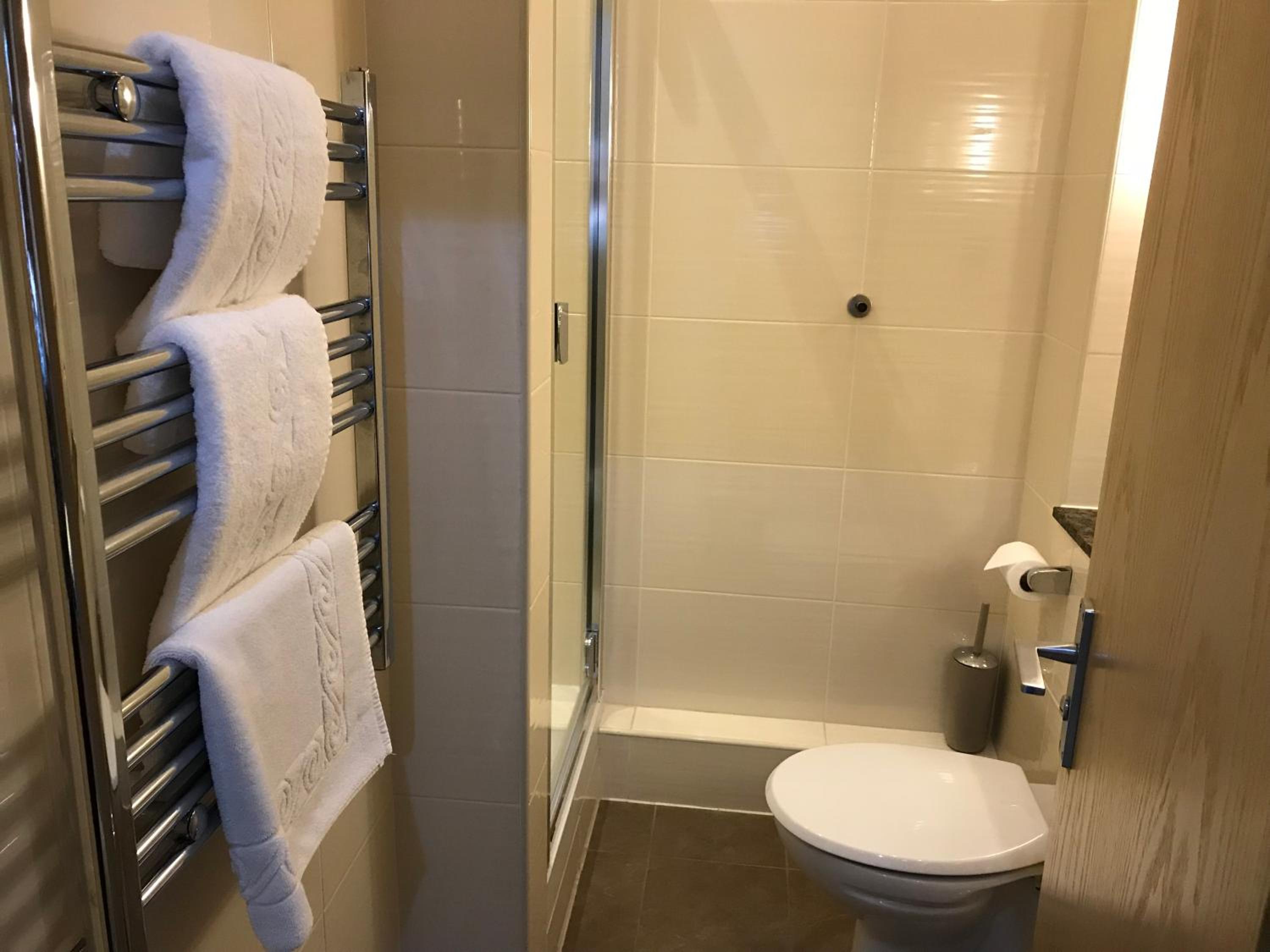 Standard Double Room - Photo 2