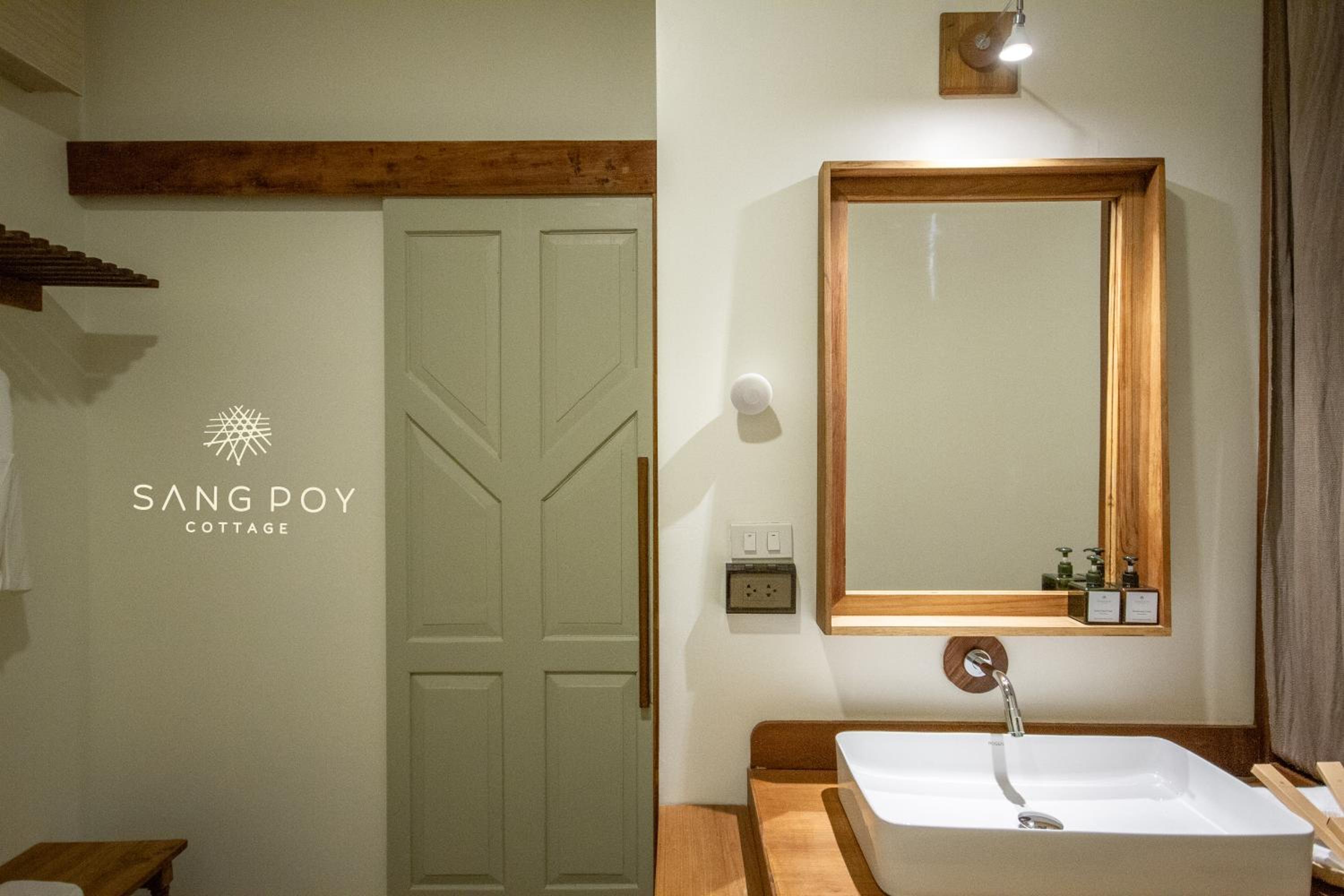Superior Twin Room - Photo 7