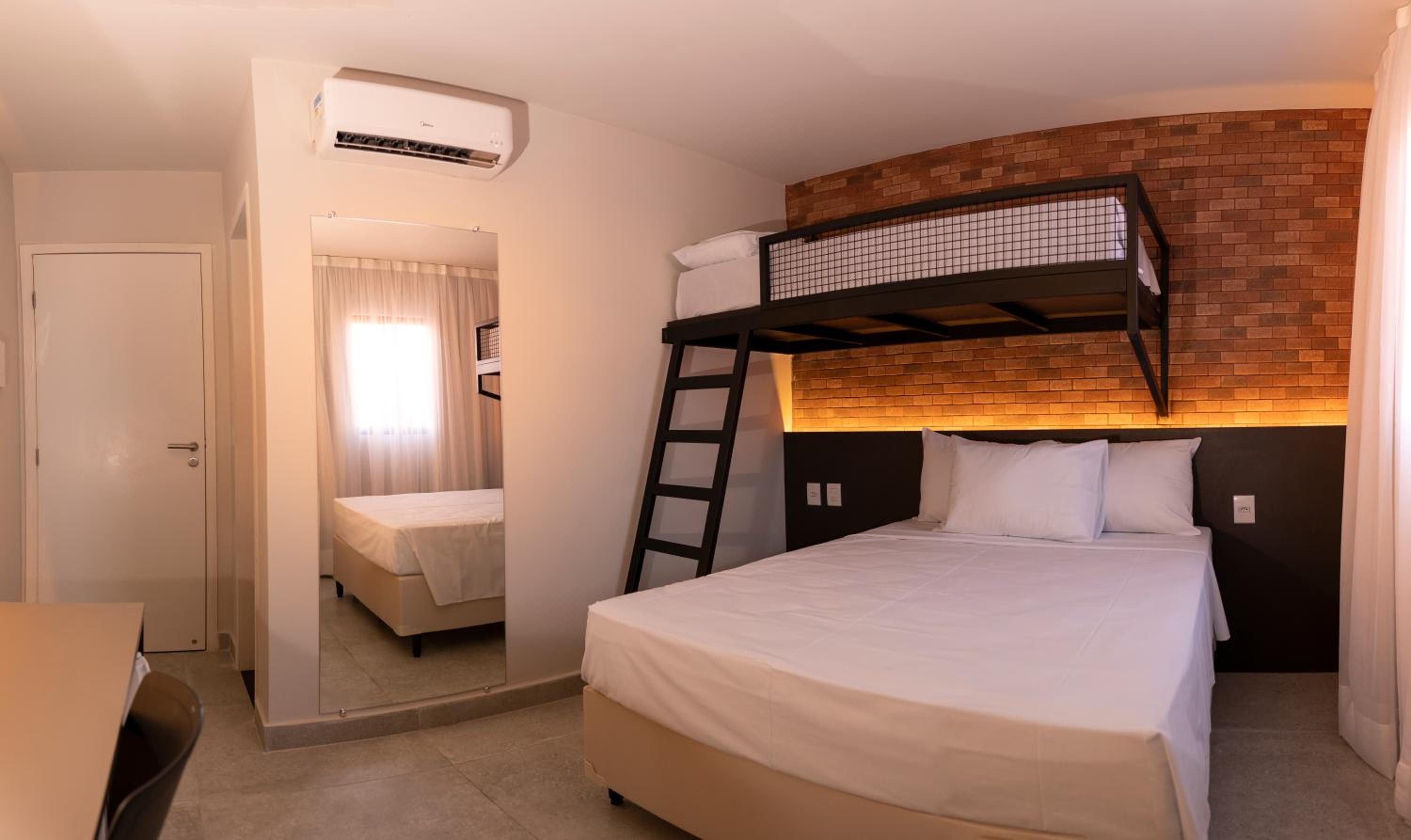 Quadruple Room - Photo 6