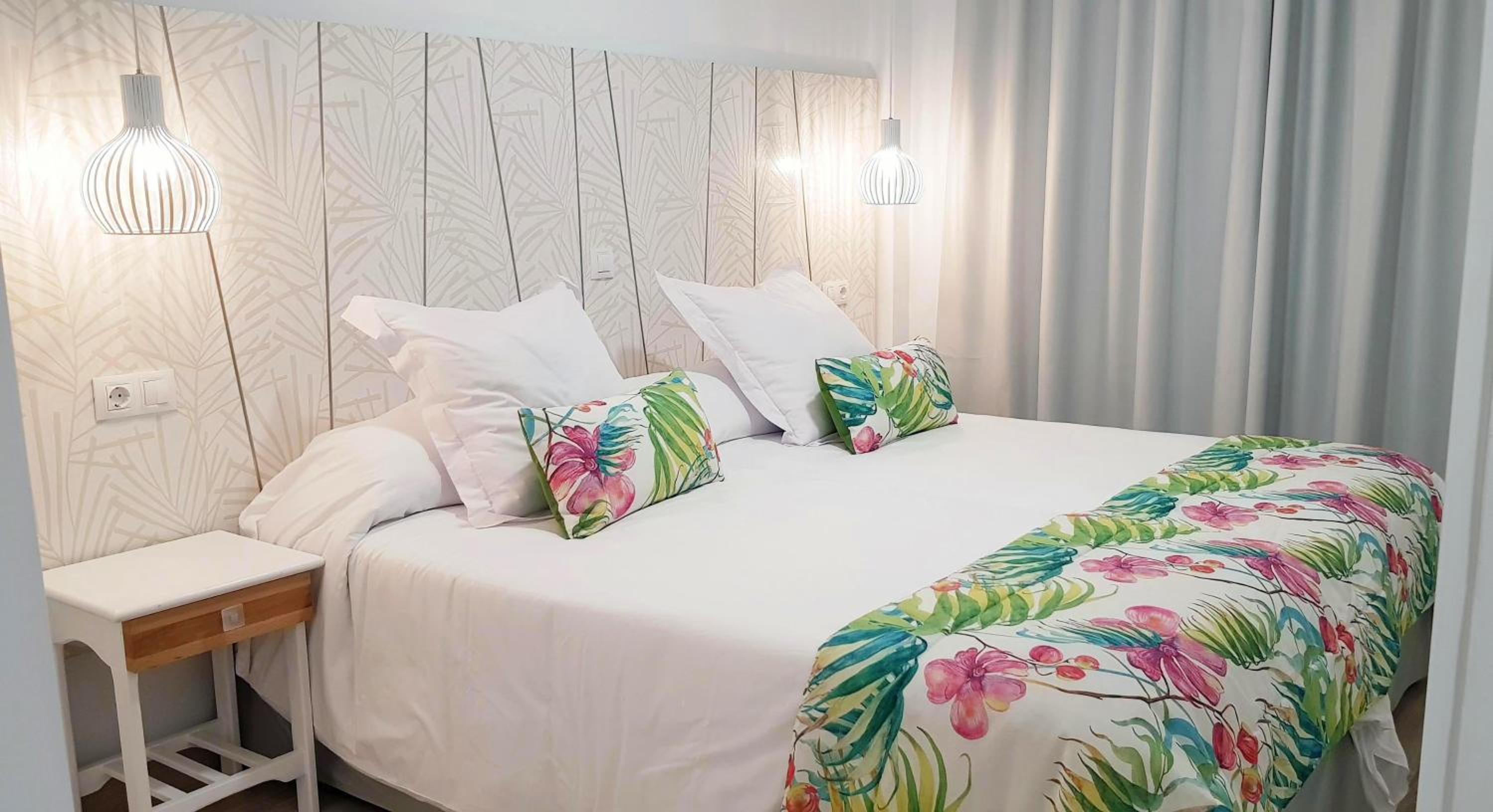 Deluxe Apartment Sea View (2-3 Adults) photo 3