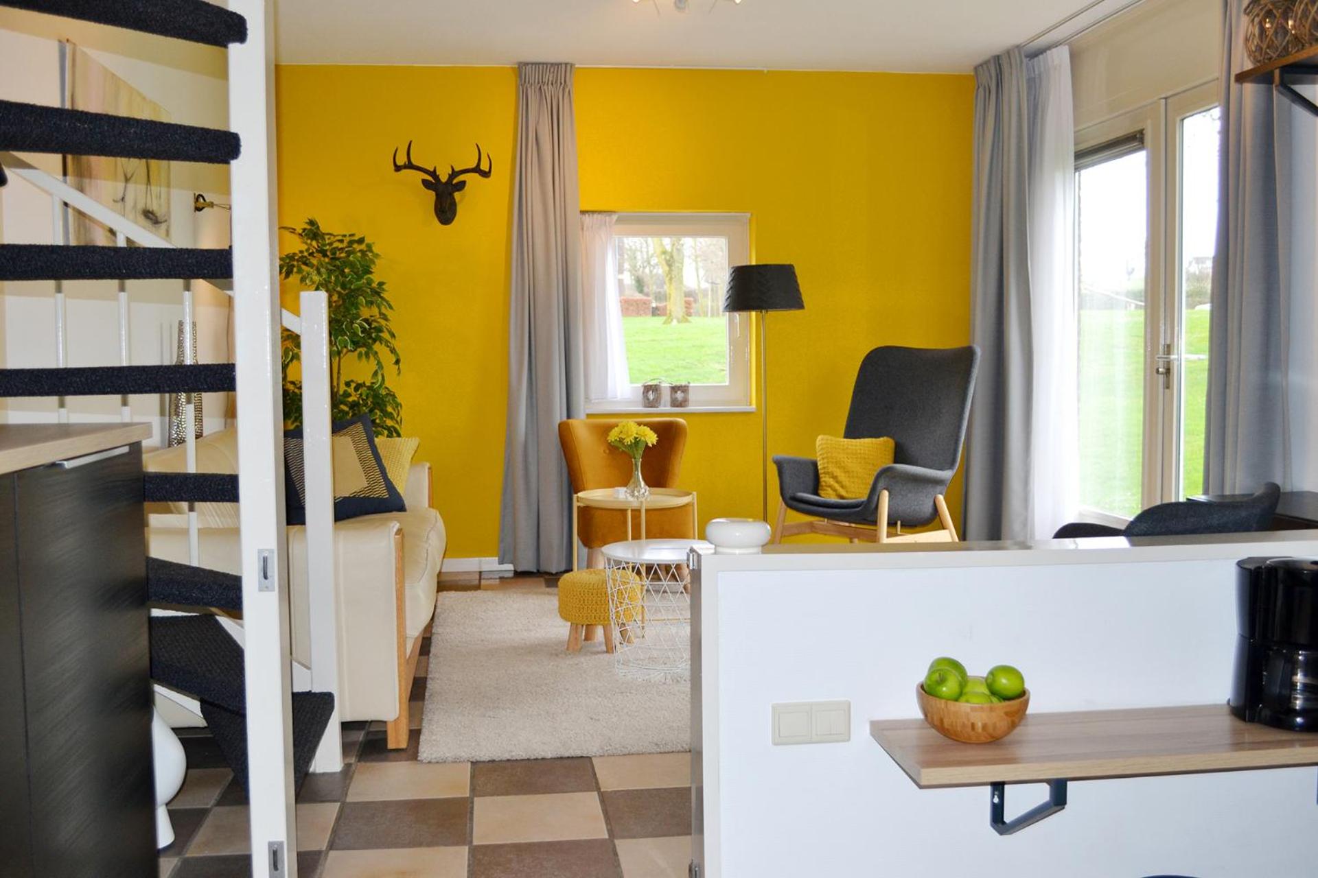 Three-Bedroom House - Three Levels photo 1