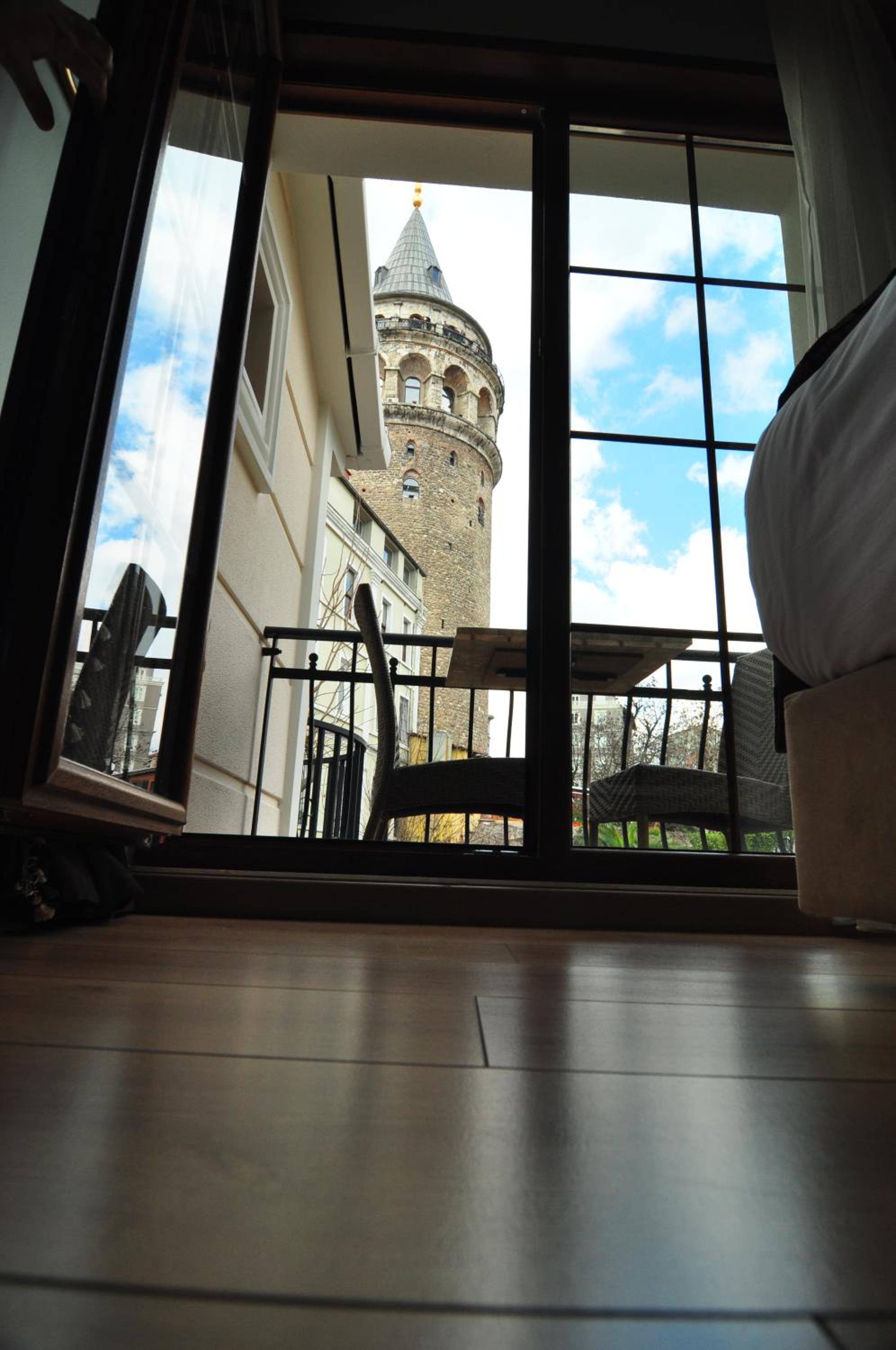 Superior Room with Balcony photo 3