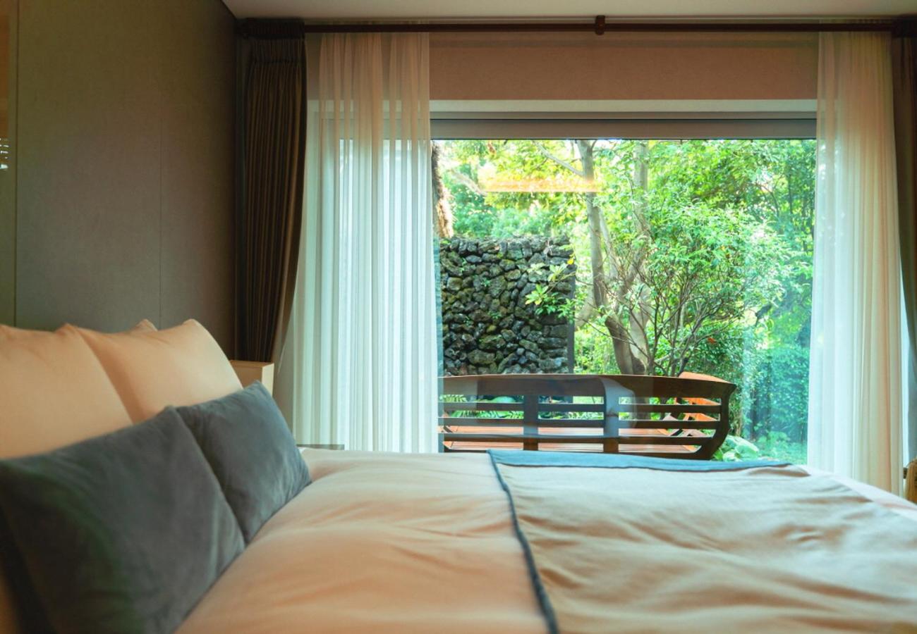 Garden Suite - Photo 1
