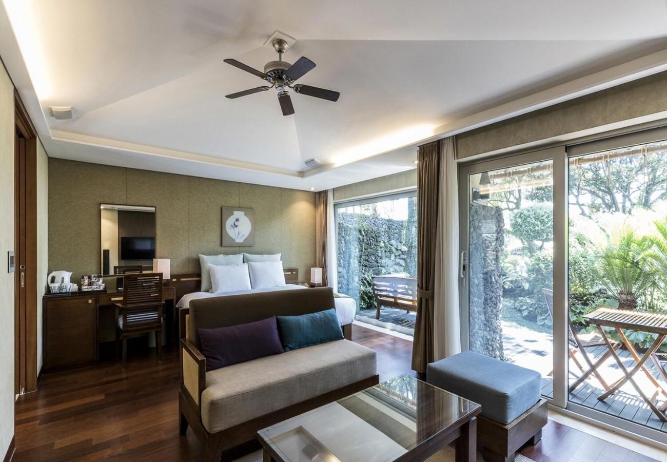 Romantic Suite - Photo 3