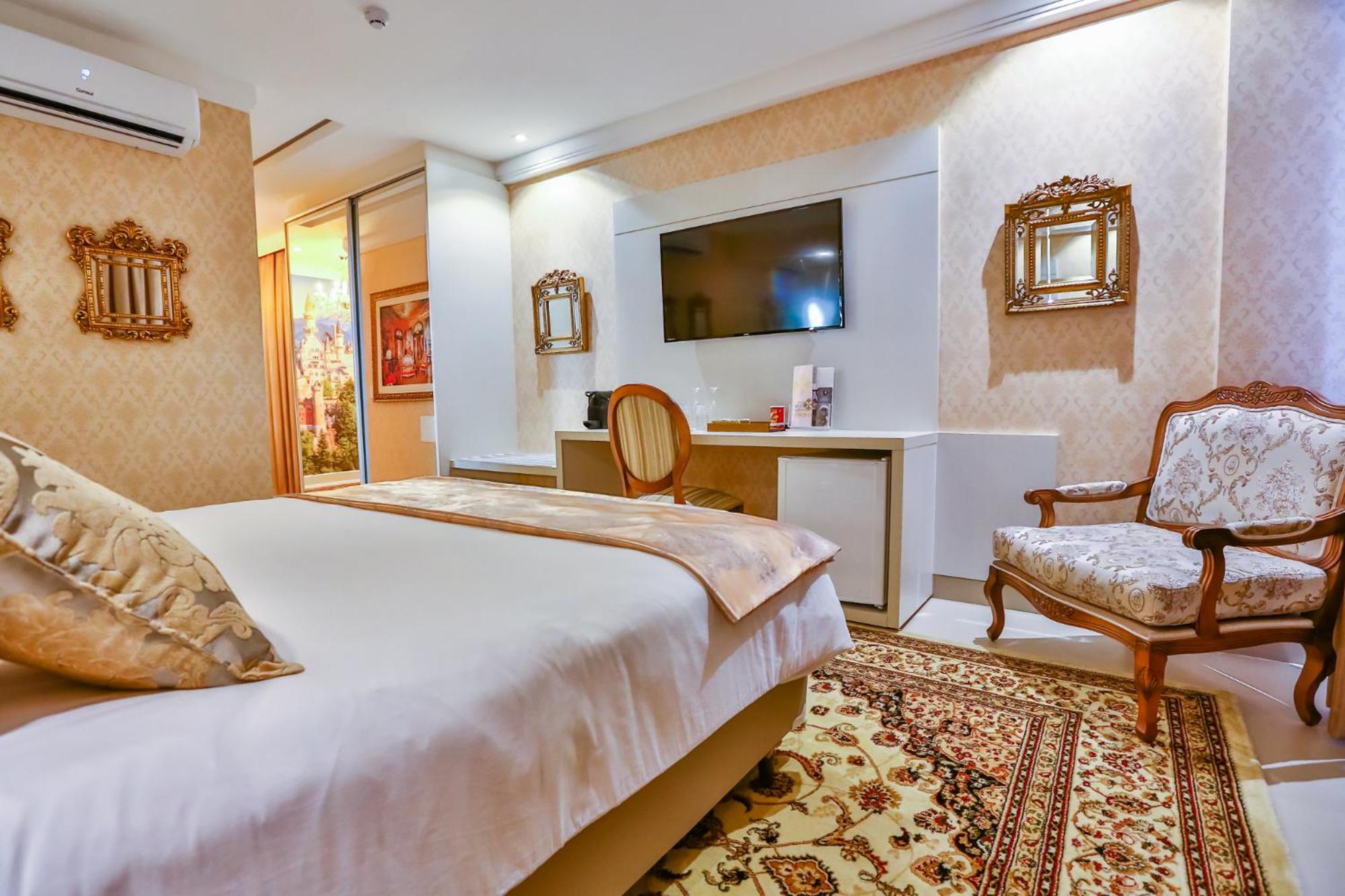 Munich Premium Suite photo 2