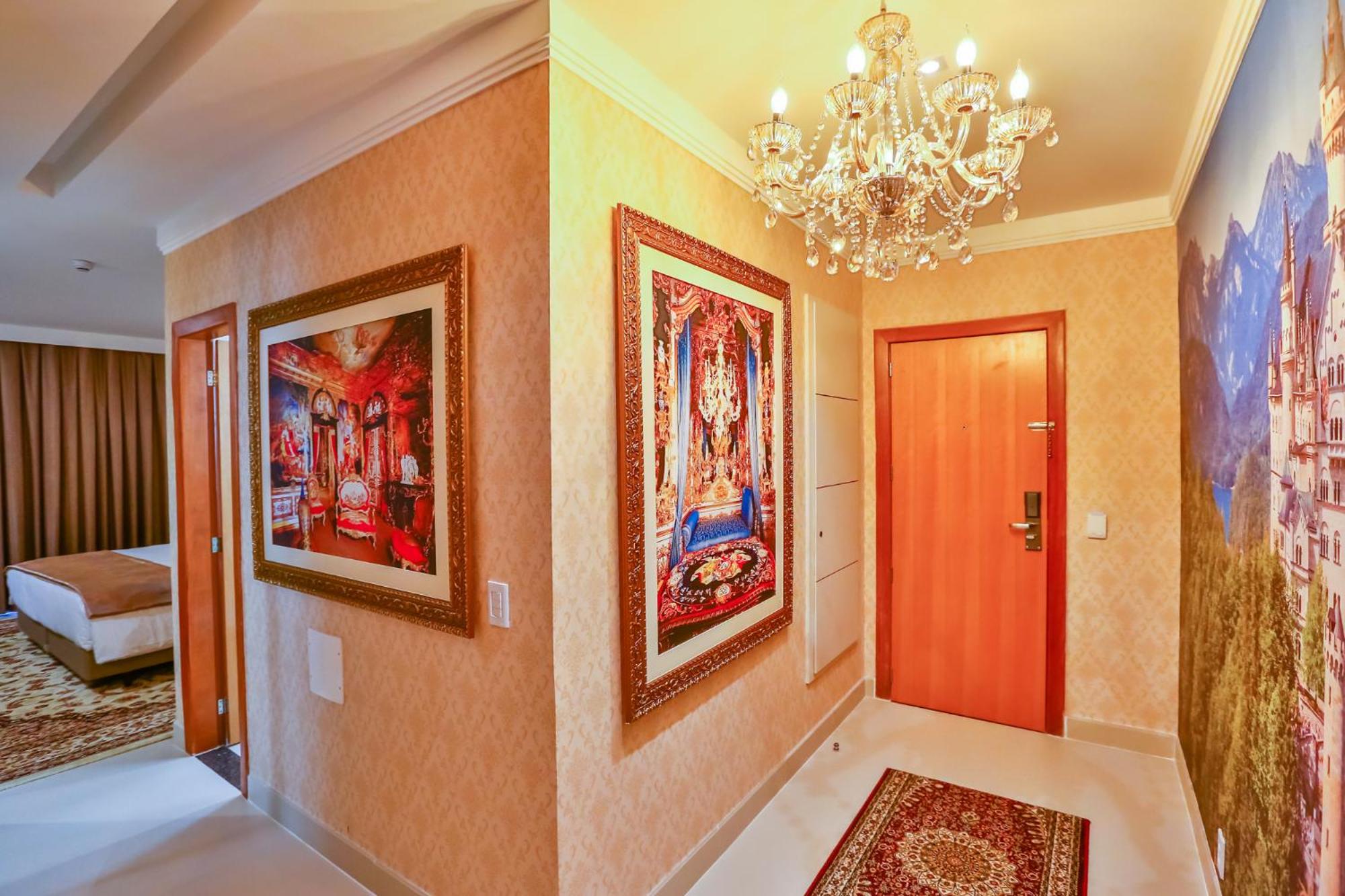 Munich Premium Suite photo 3