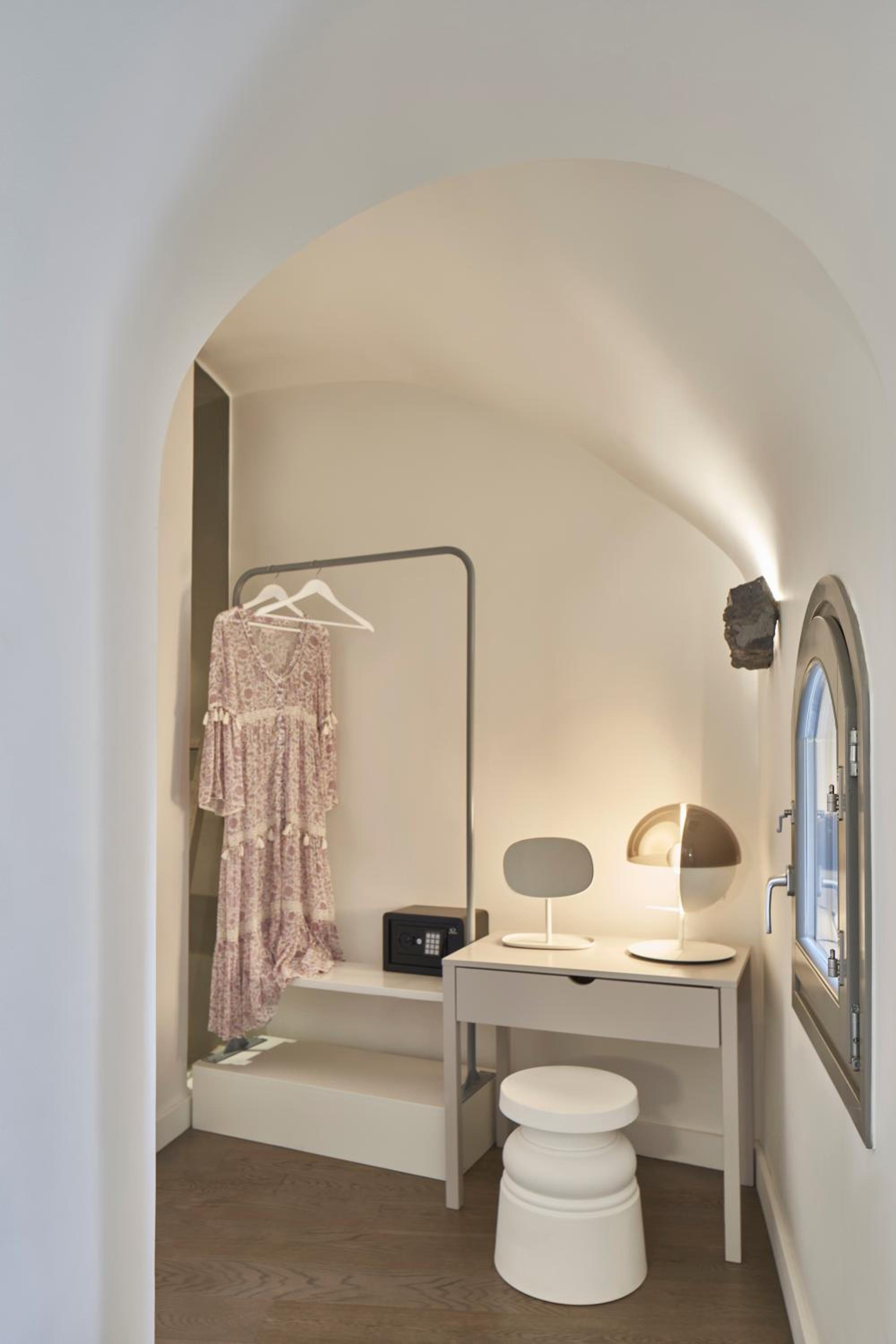 Junior Suite with Sea View - Photo 12