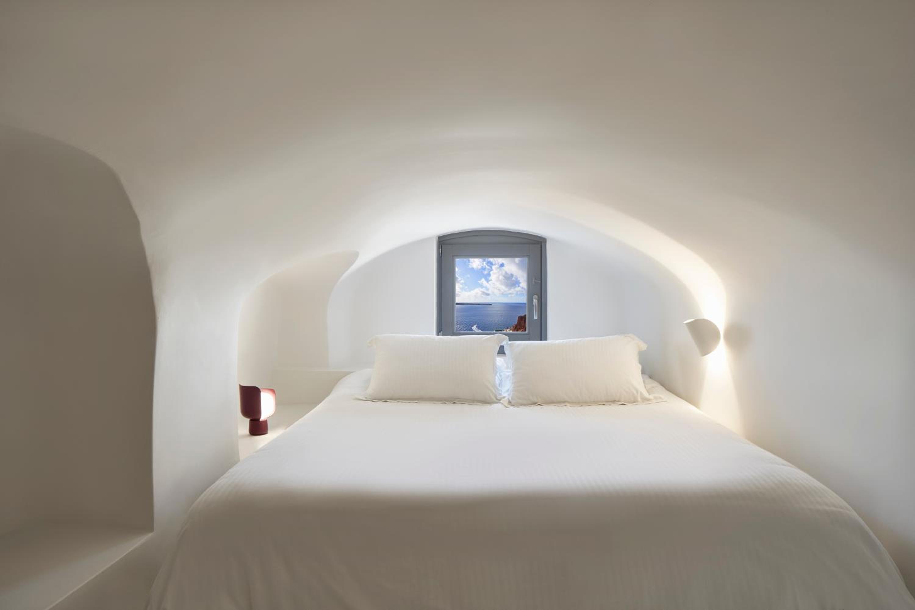 Junior Suite with Sea View - Photo 9