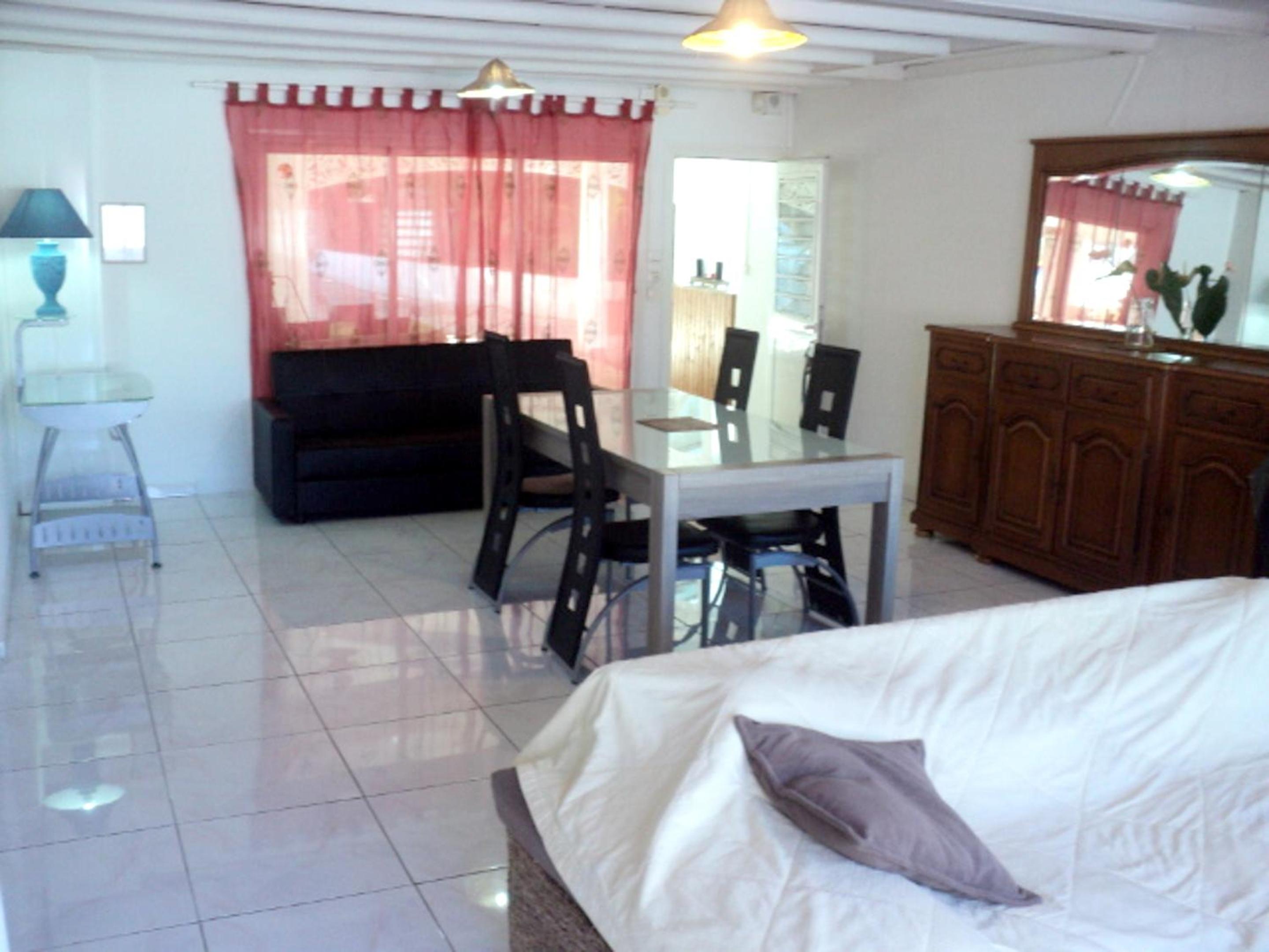 Two-Bedroom Apartment photo 3