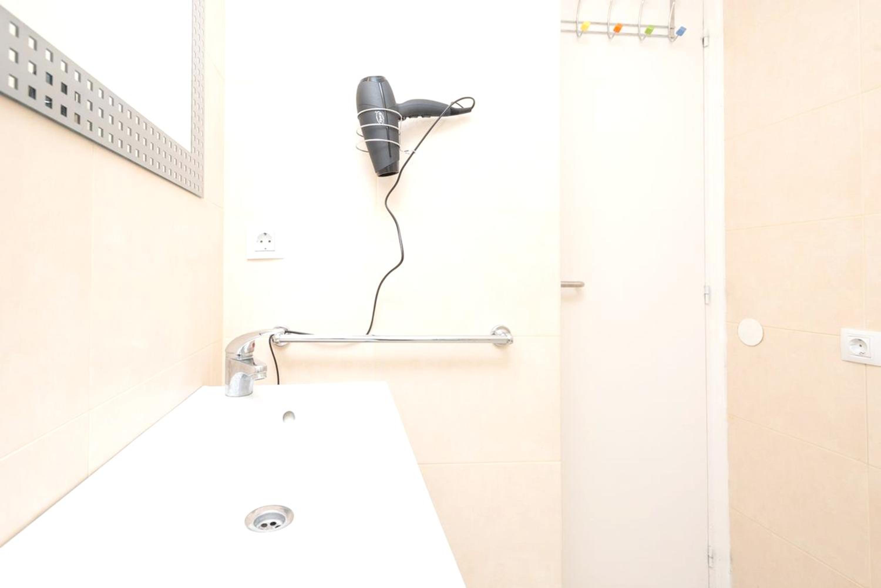 One-Bedroom Studio photo 1