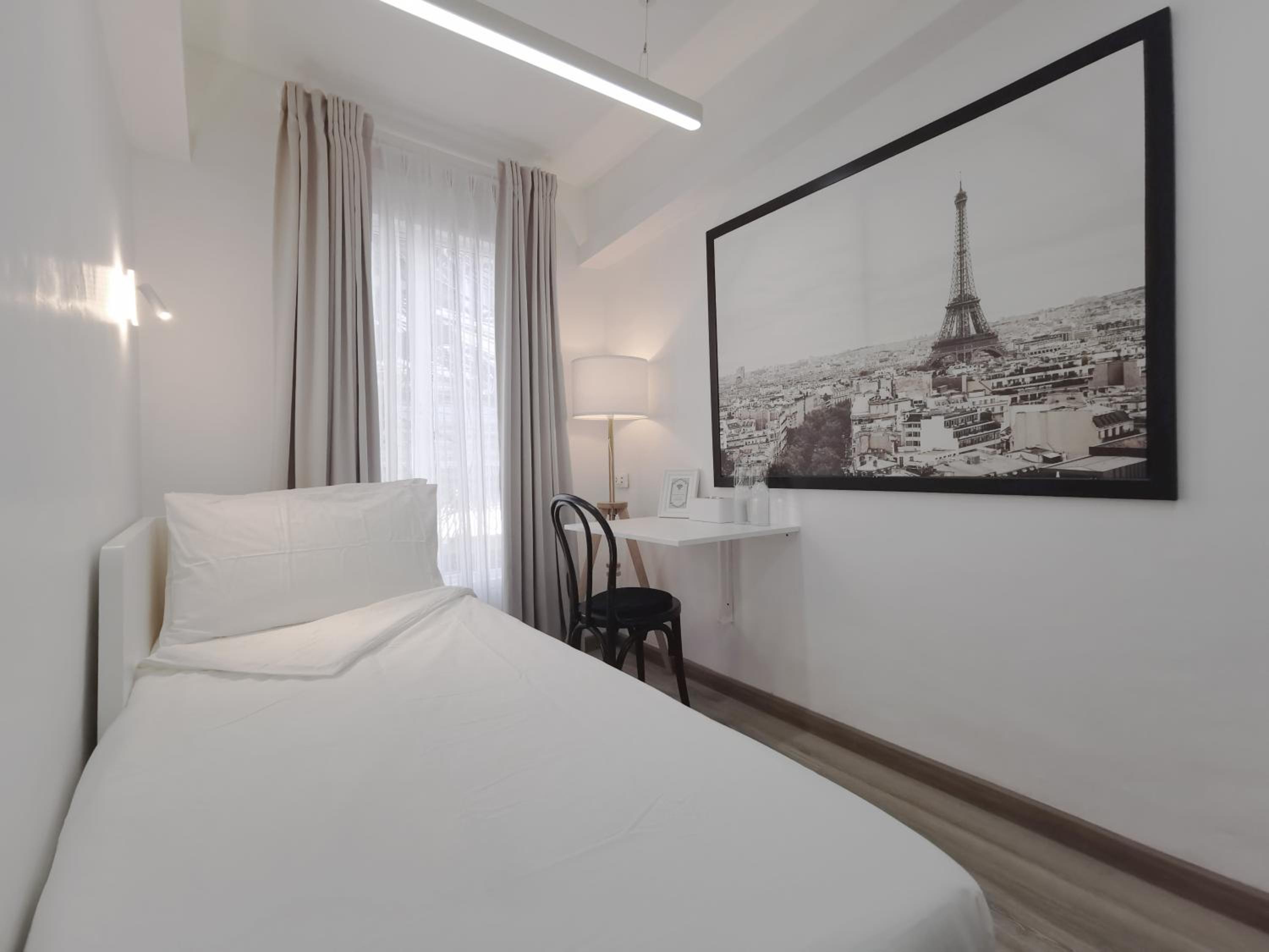 Economy Double Room photo 3