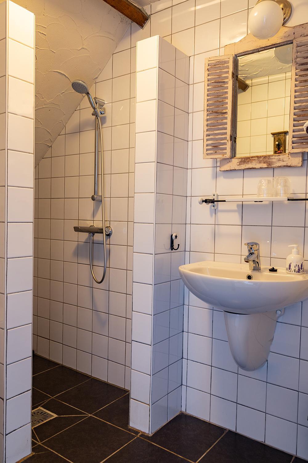 Standard Double or Twin Room - Photo 2