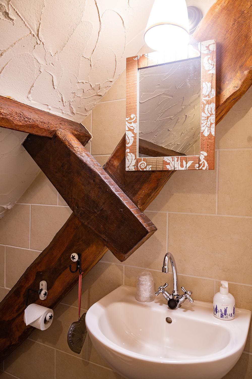 Double Room with Bathroom - Photo 3