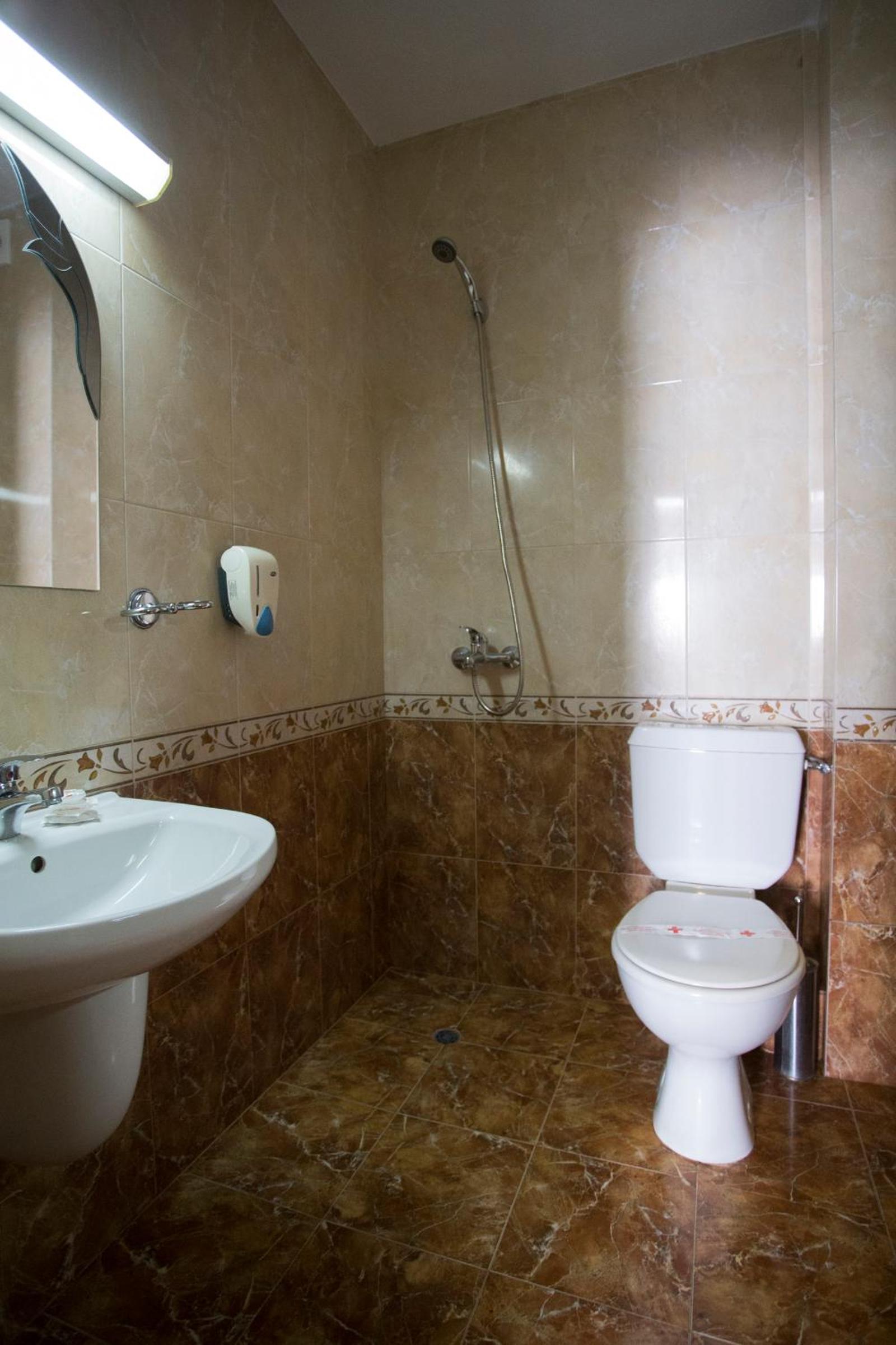 Triple Room - Photo 3