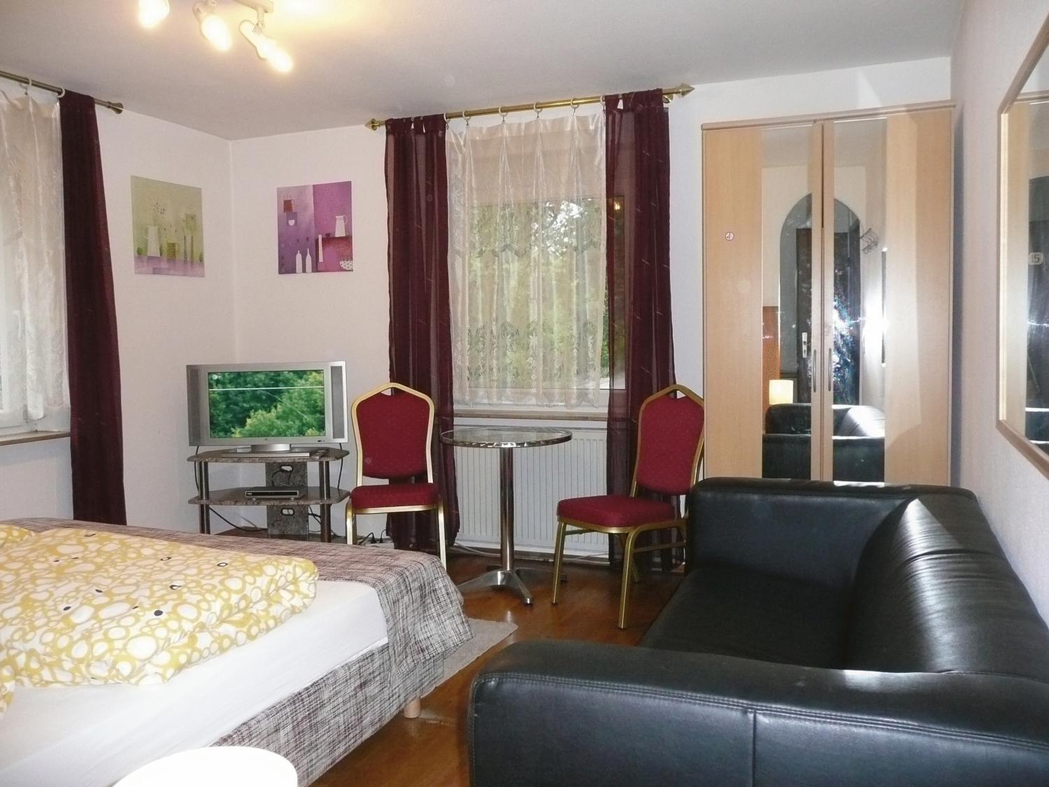Double Room - Photo 1
