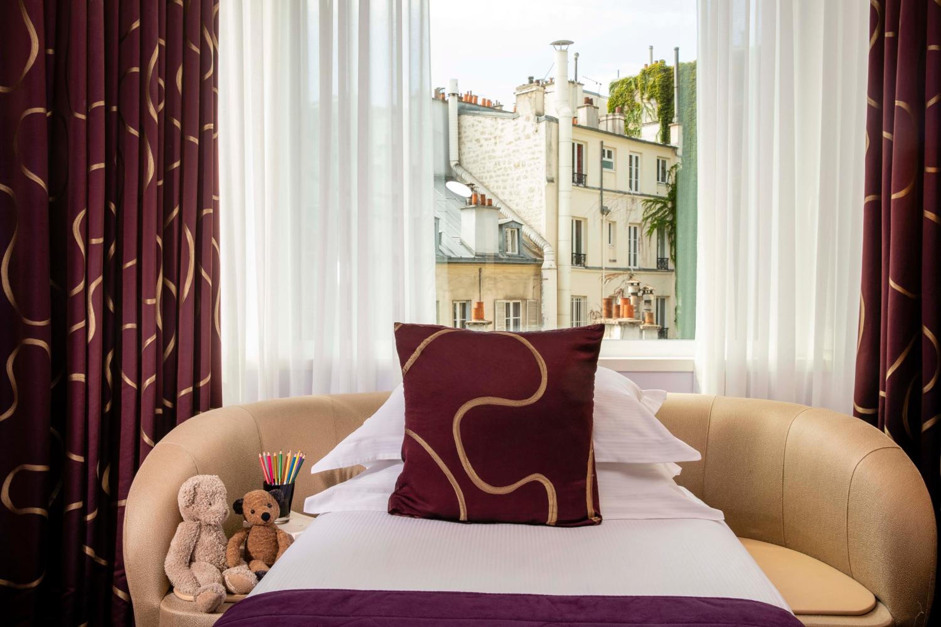 Double or Twin Junior Suite photo 1