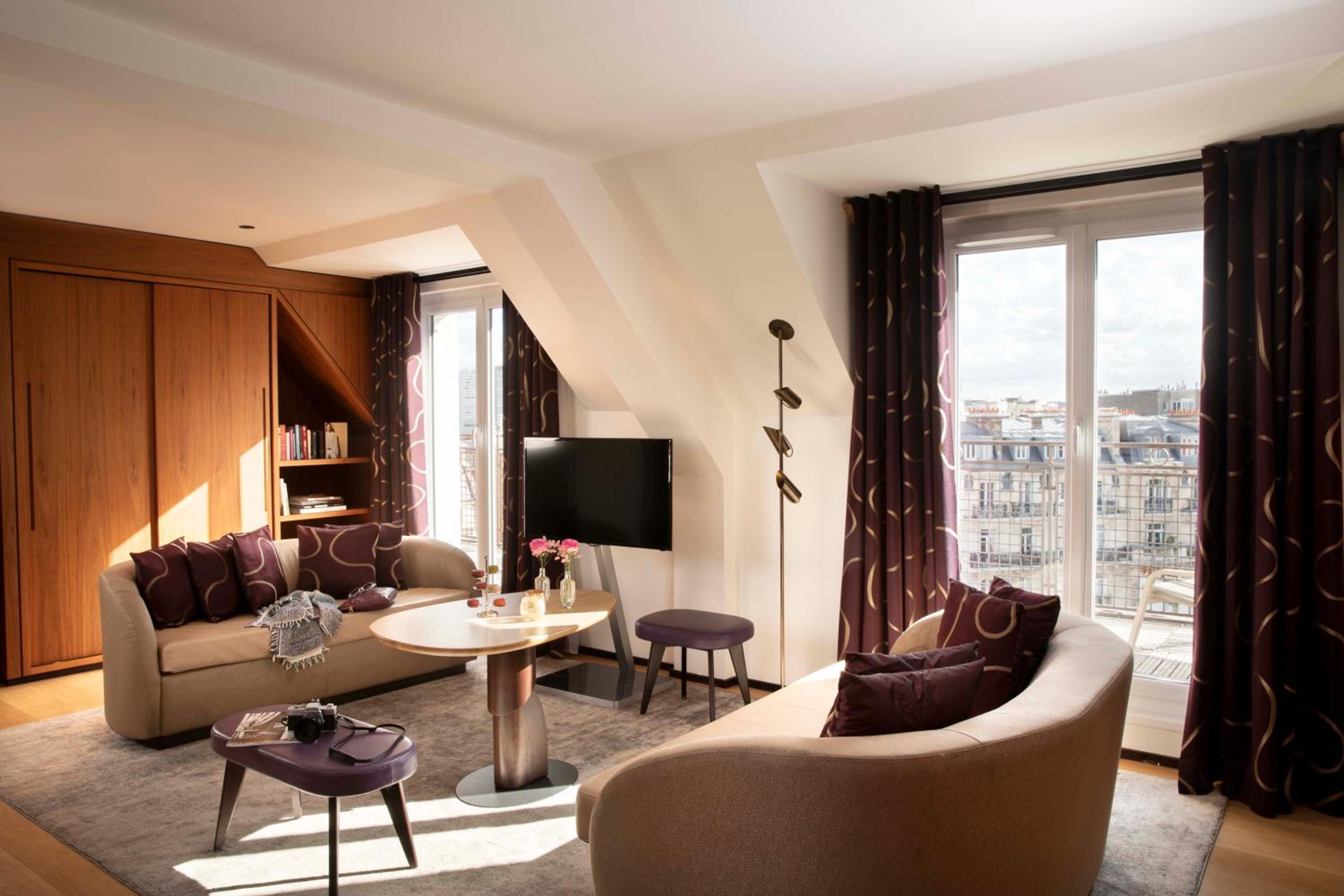 Penthouse Suite photo 2