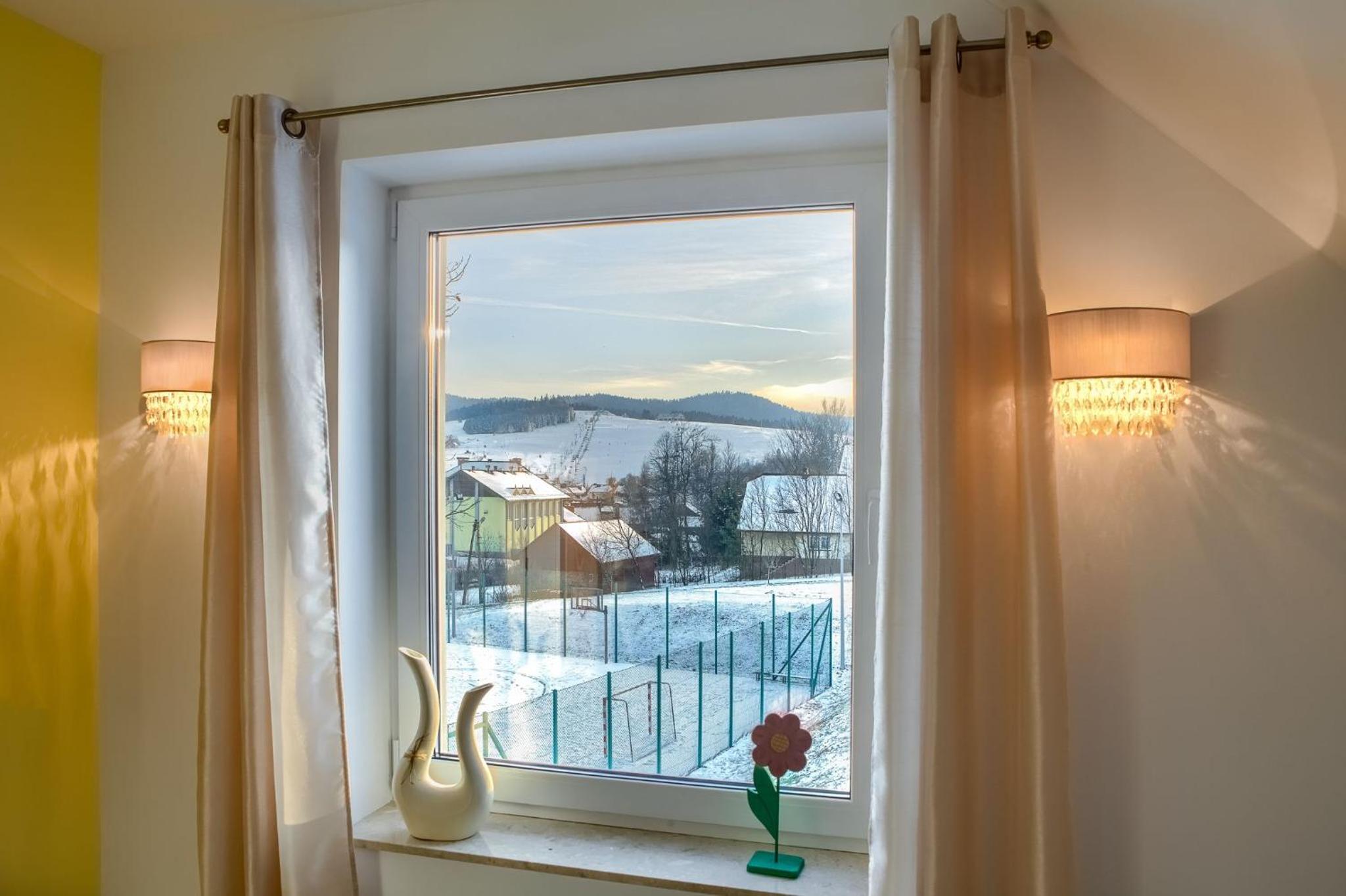 Suite with Mountain View photo 3