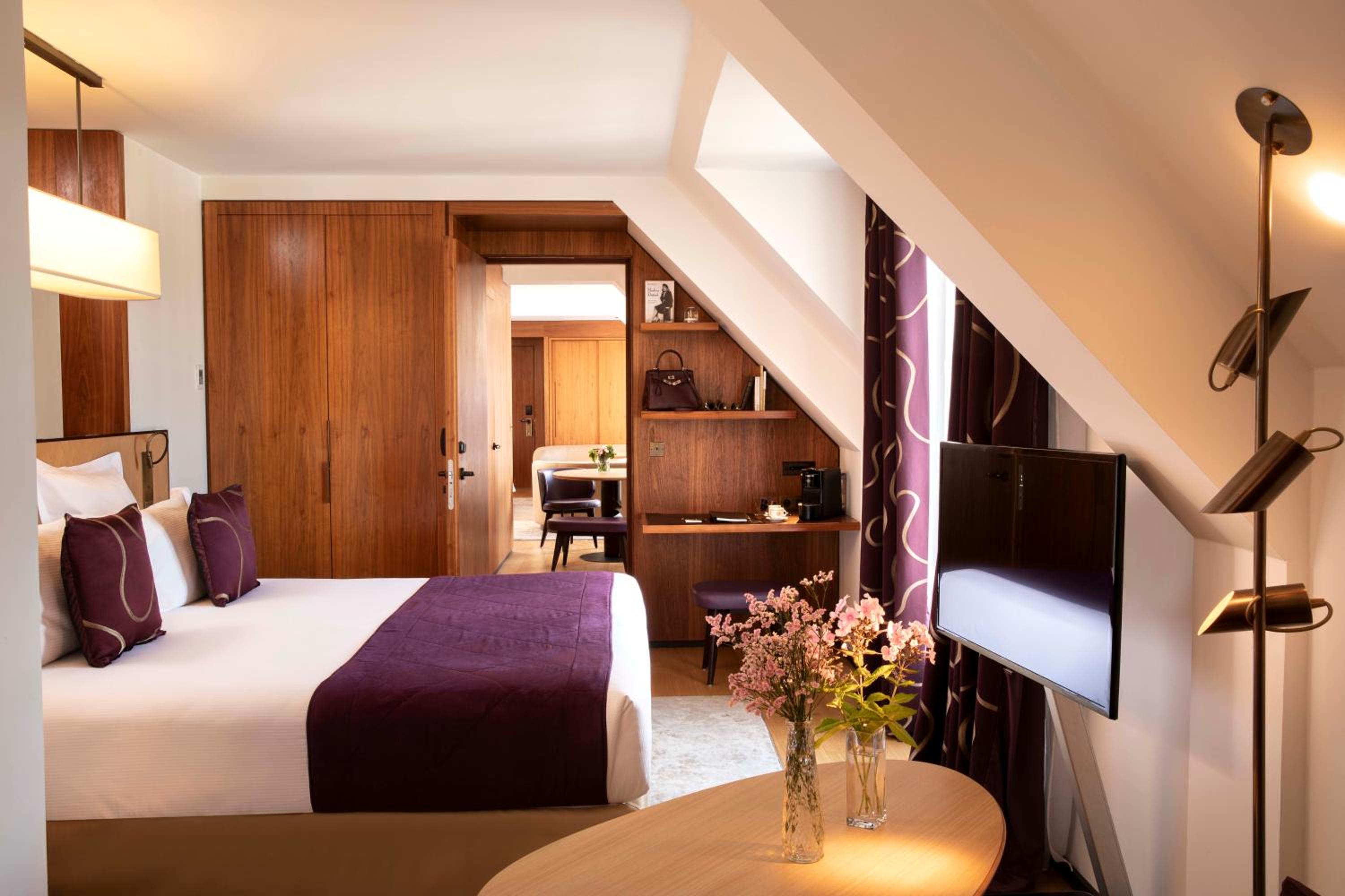 Penthouse Suite photo 1