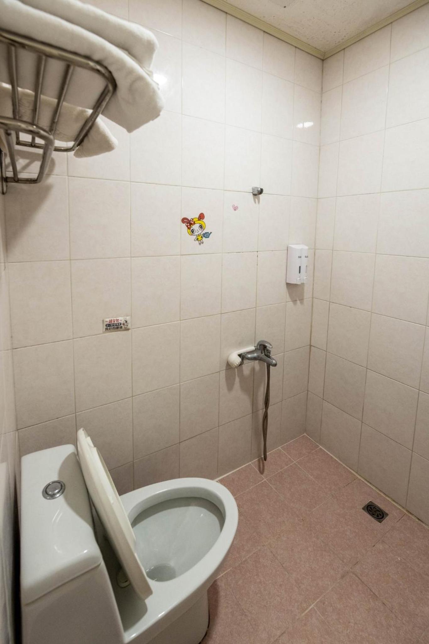 Double Room With Private Bathroom photo 3