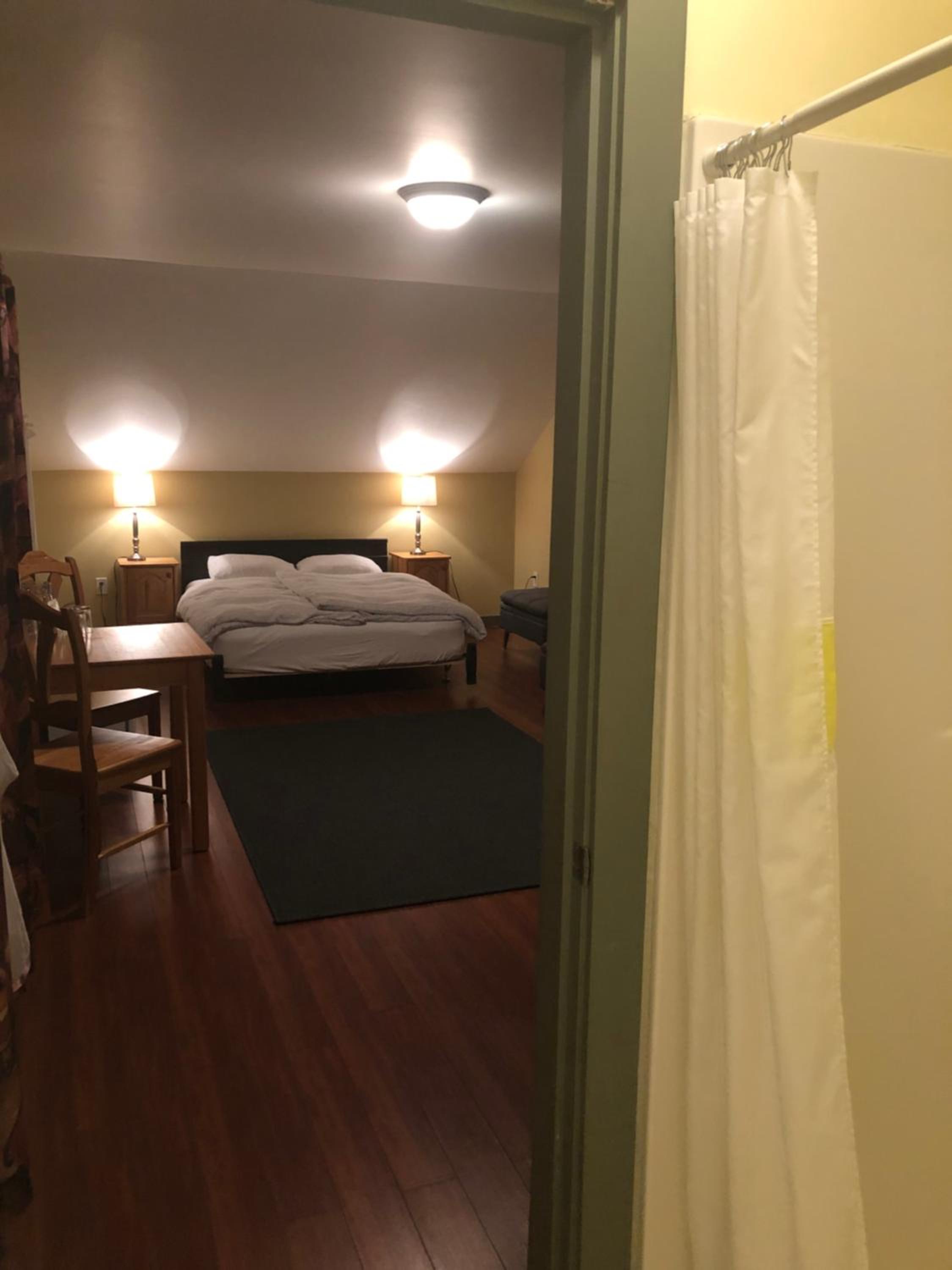 Large Double Room photo 3
