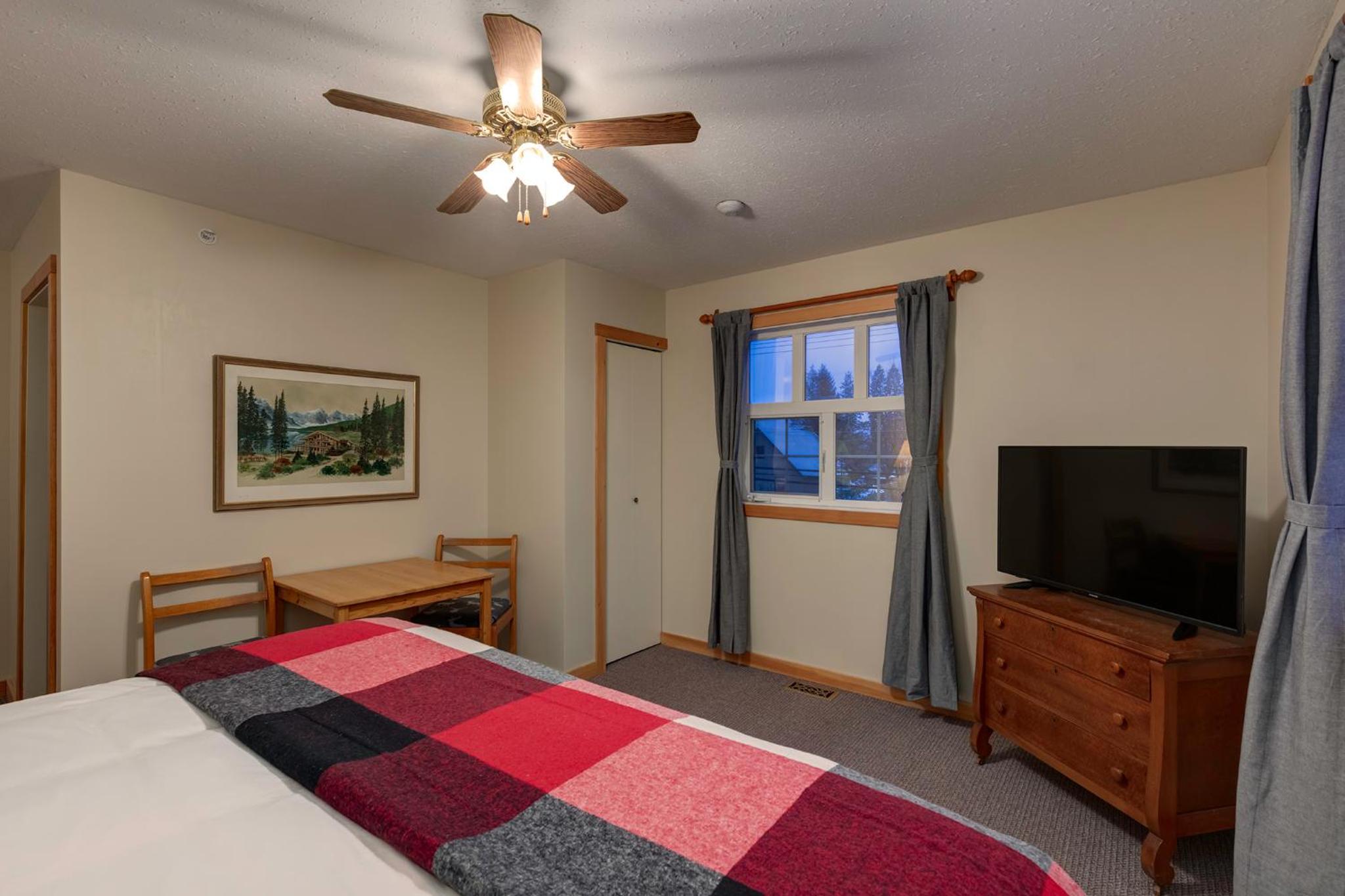 Deluxe King Room photo 3