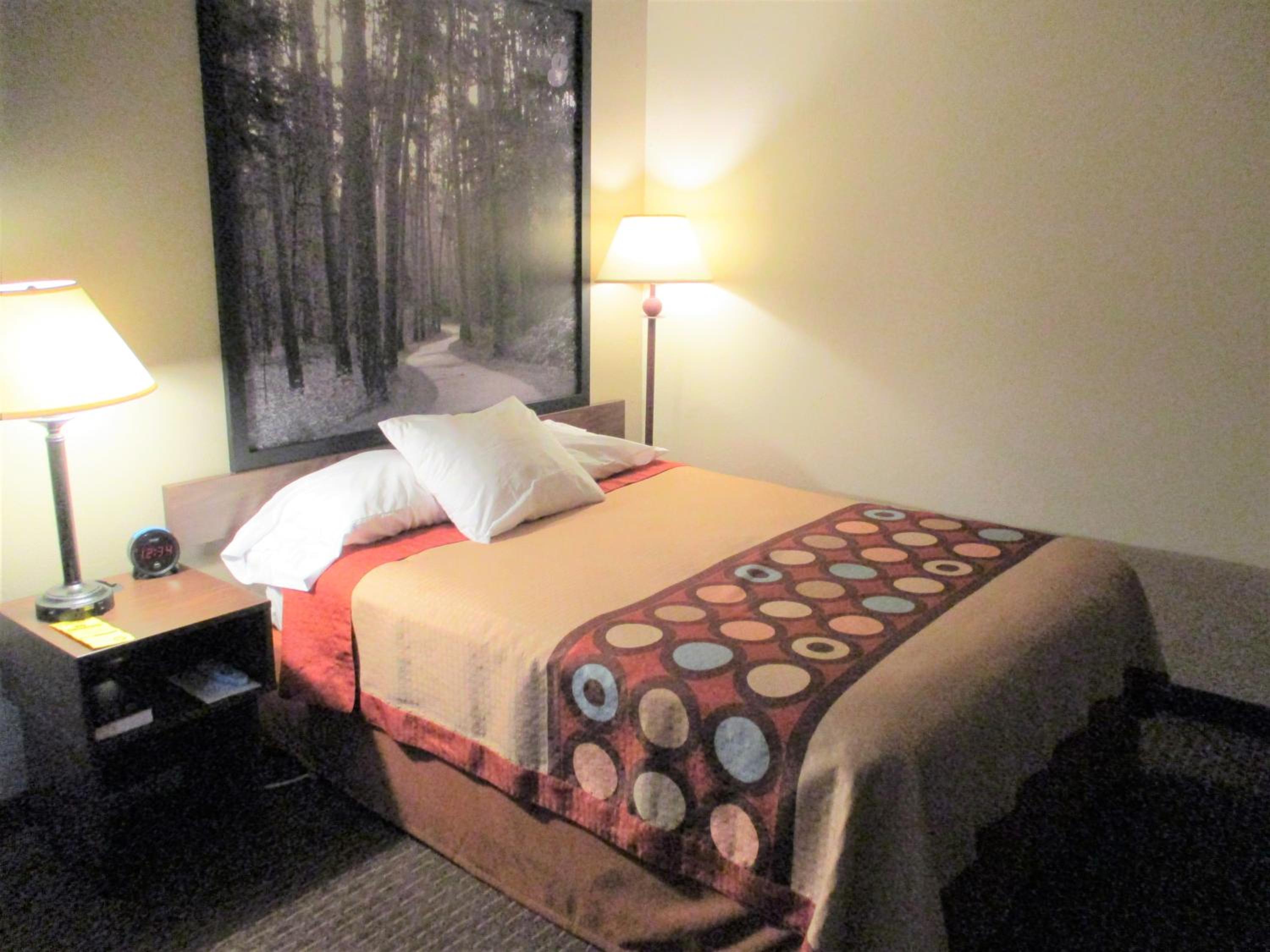 Queen Room