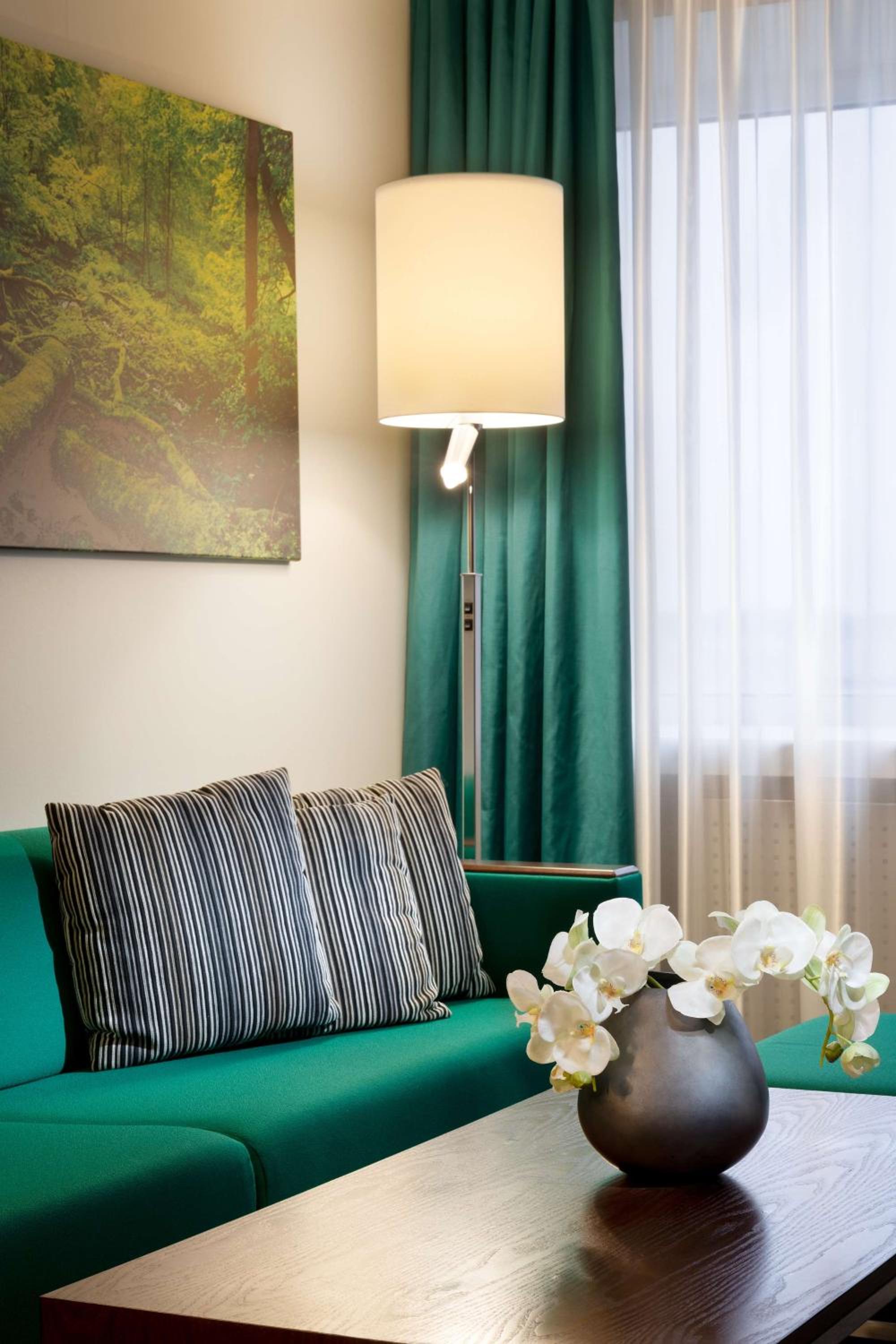 Suite - Photo 2