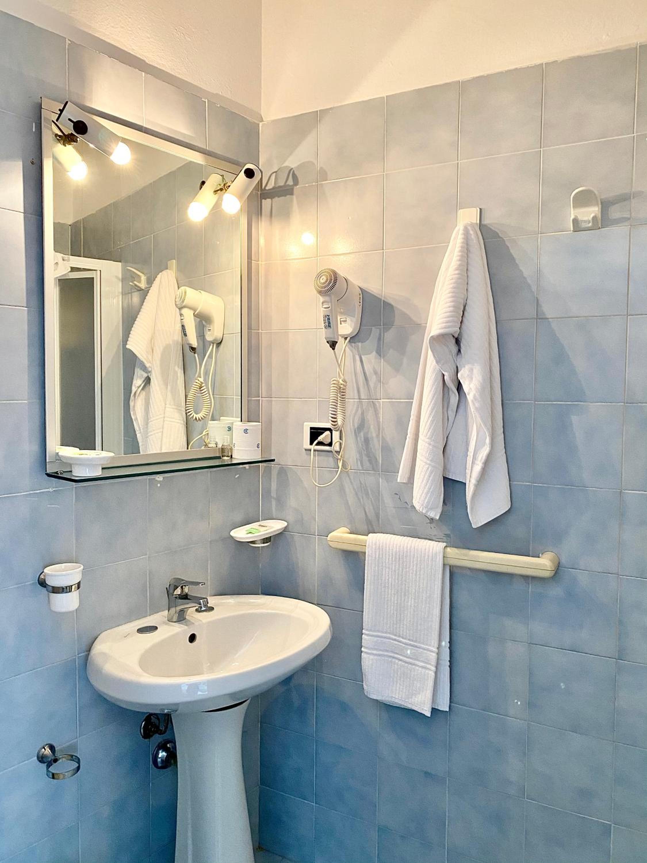 Single Room with Sea View photo 2