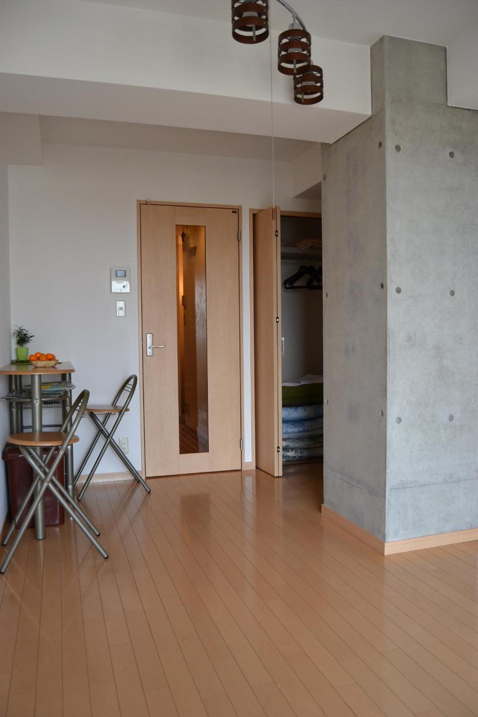 Apartment - Photo 2