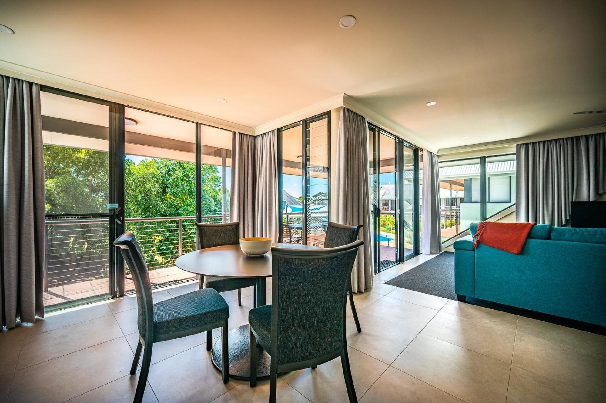 Two-Bedroom Apartment with Balcony photo 2