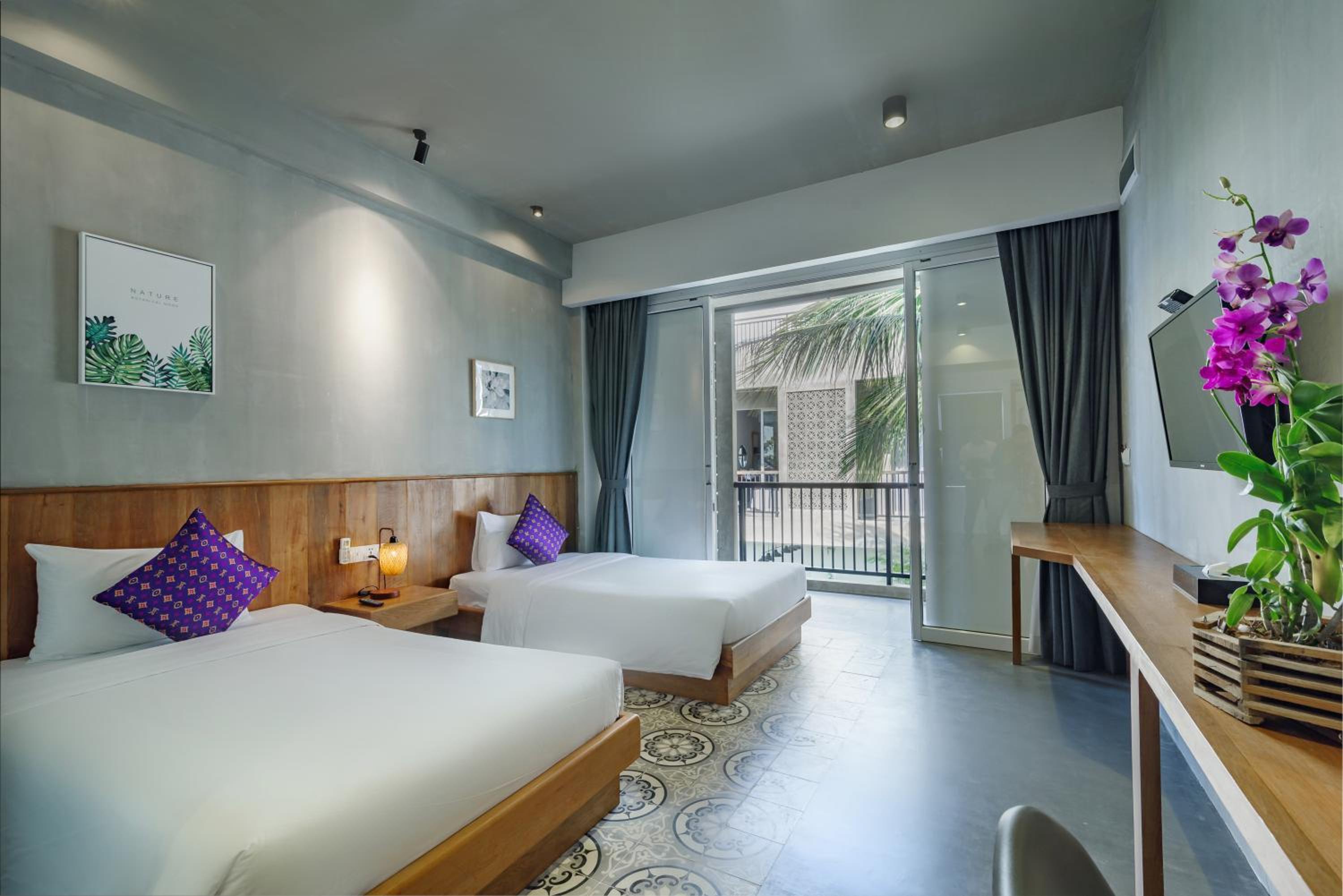 Twin Room with Garden View - Photo 1