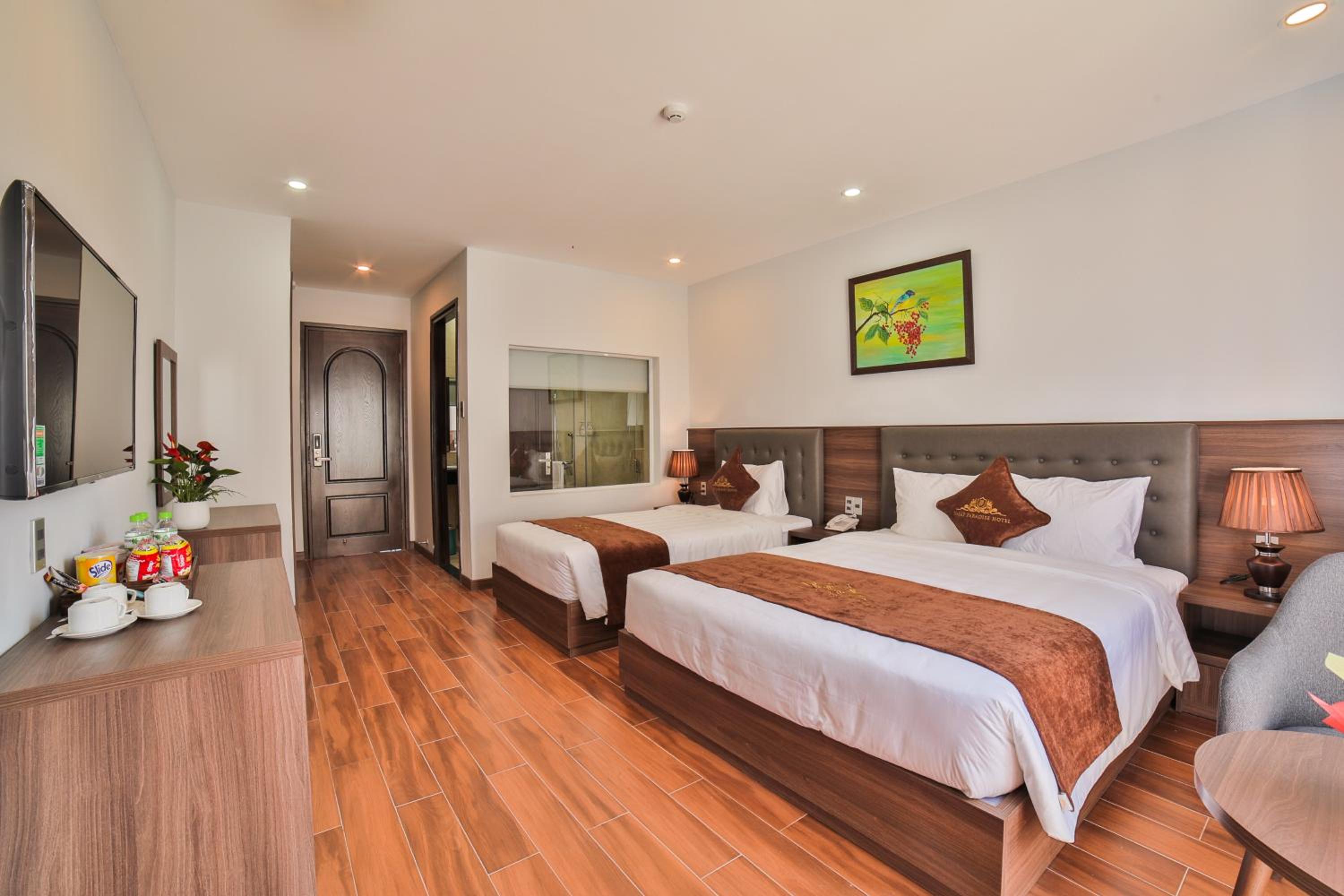 Deluxe Triple Room photo 3
