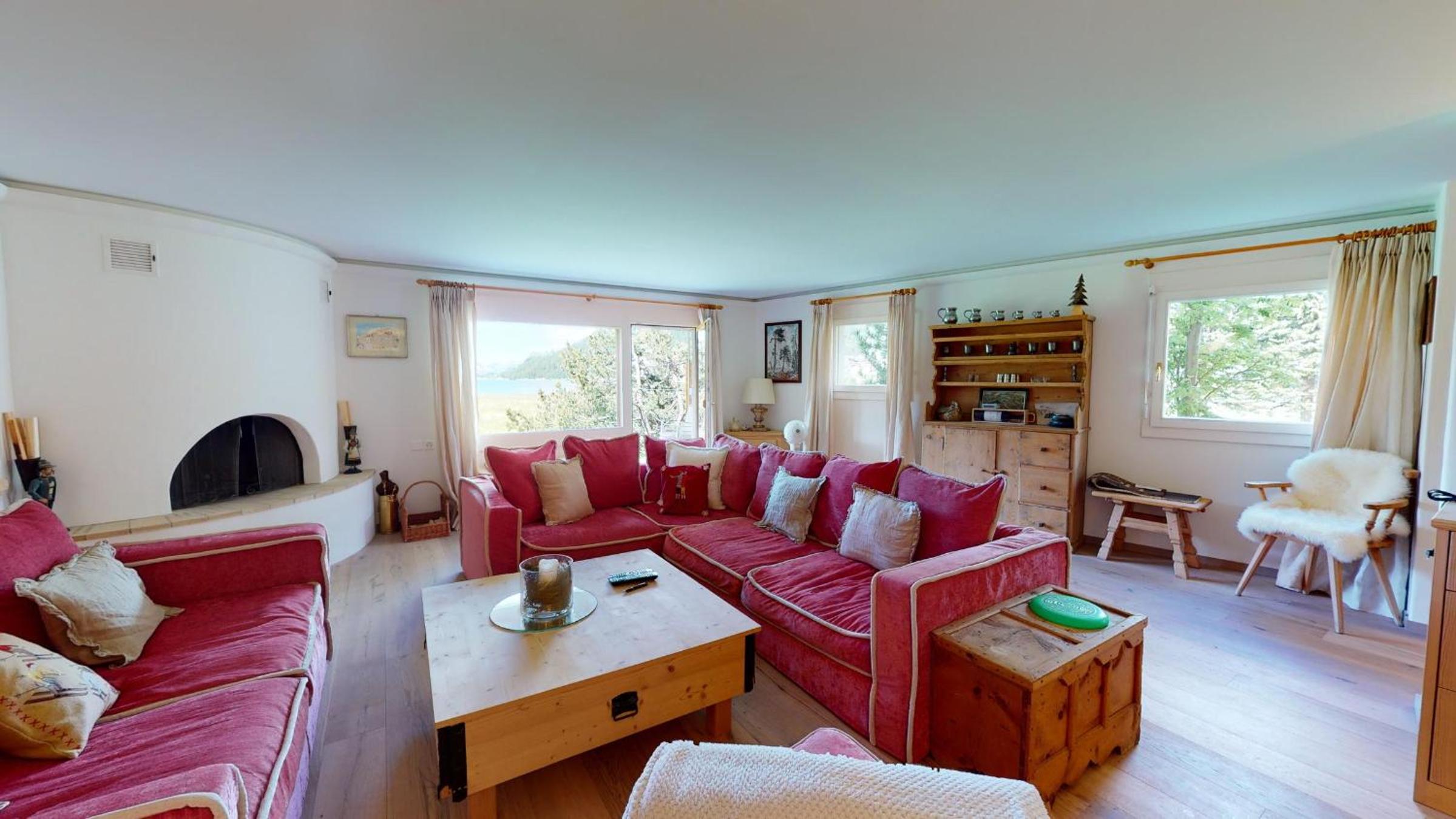 Apartment with Lake View photo 1