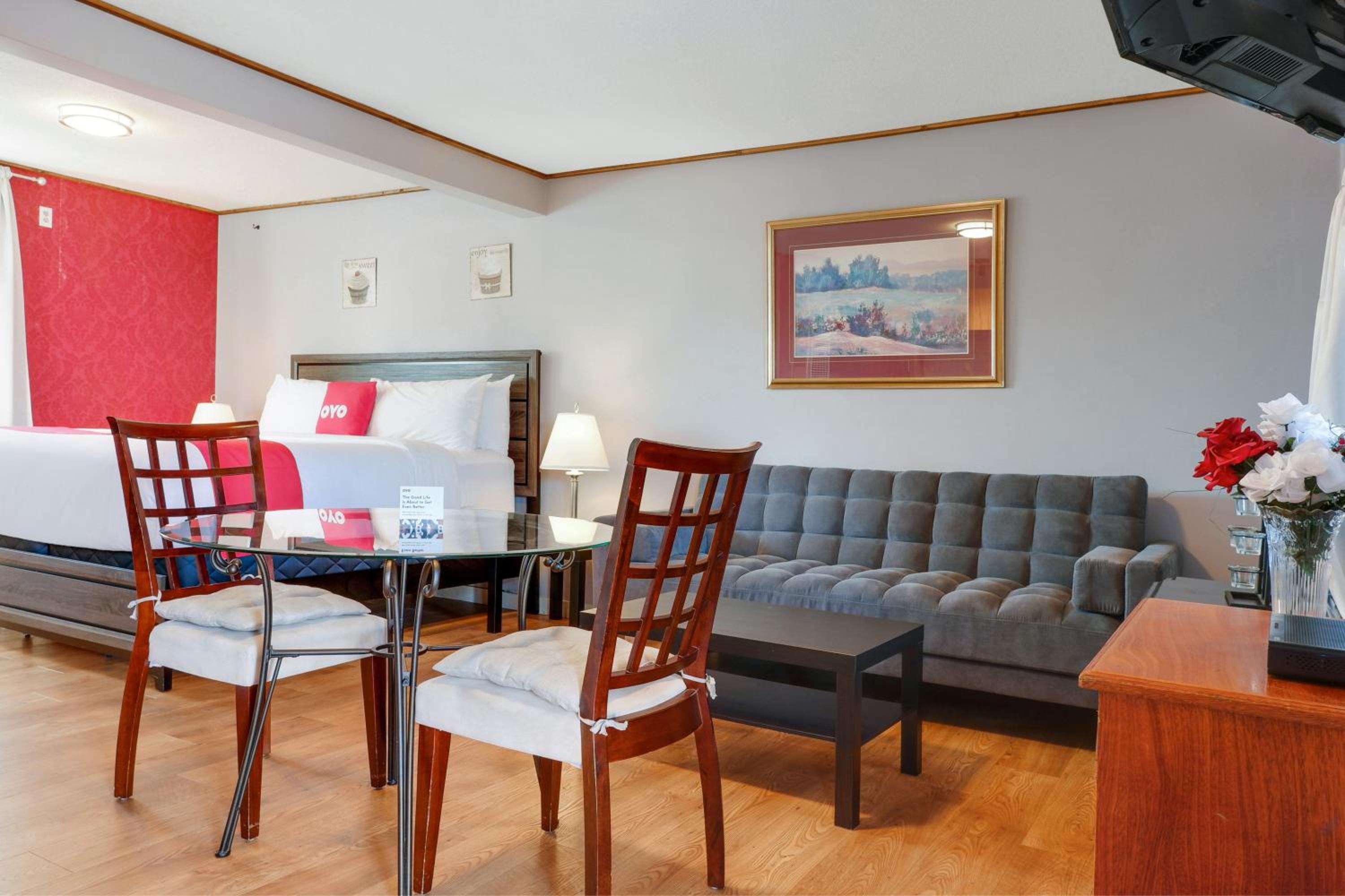 Superior King Room - Photo 6