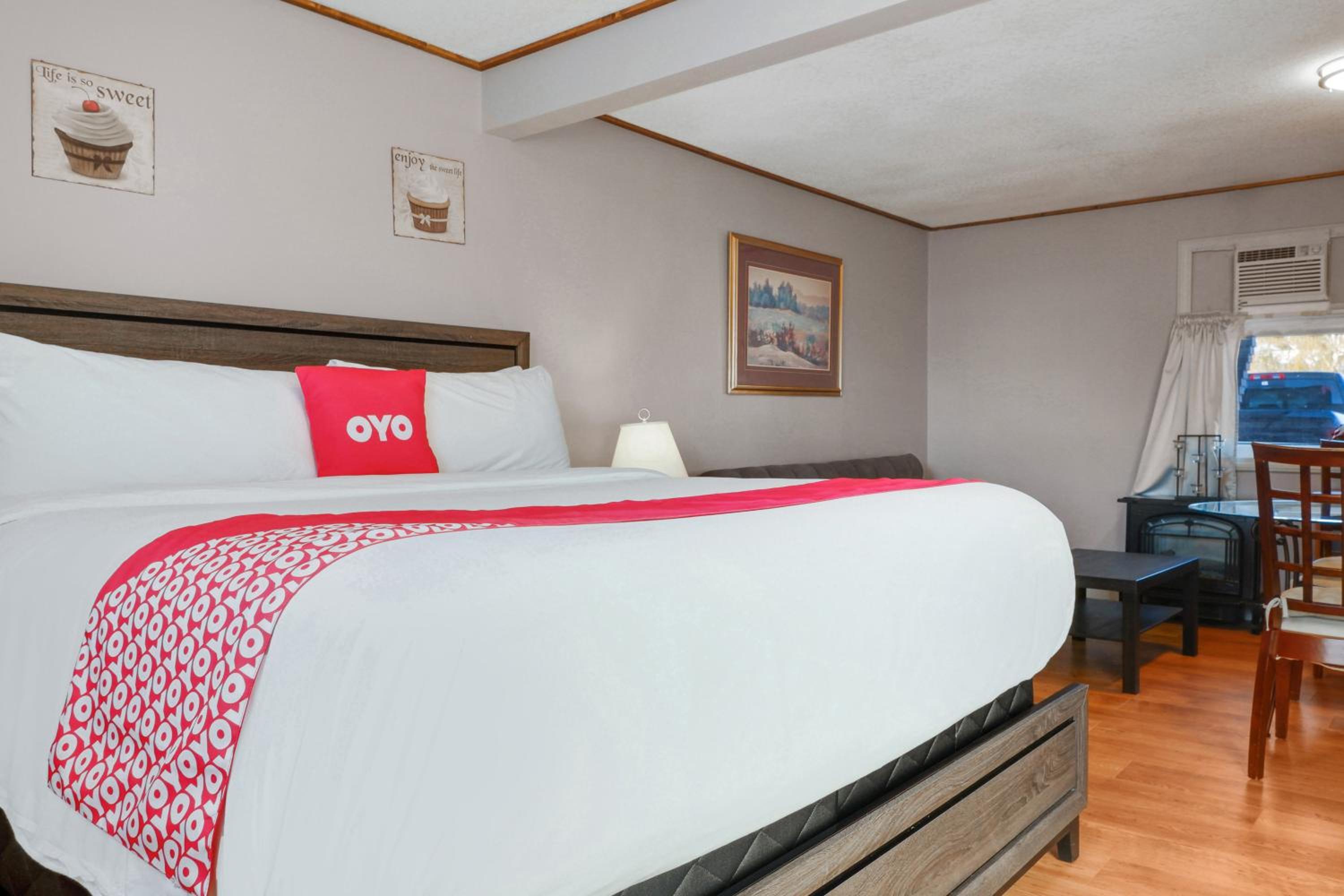 Superior King Room - Photo 4