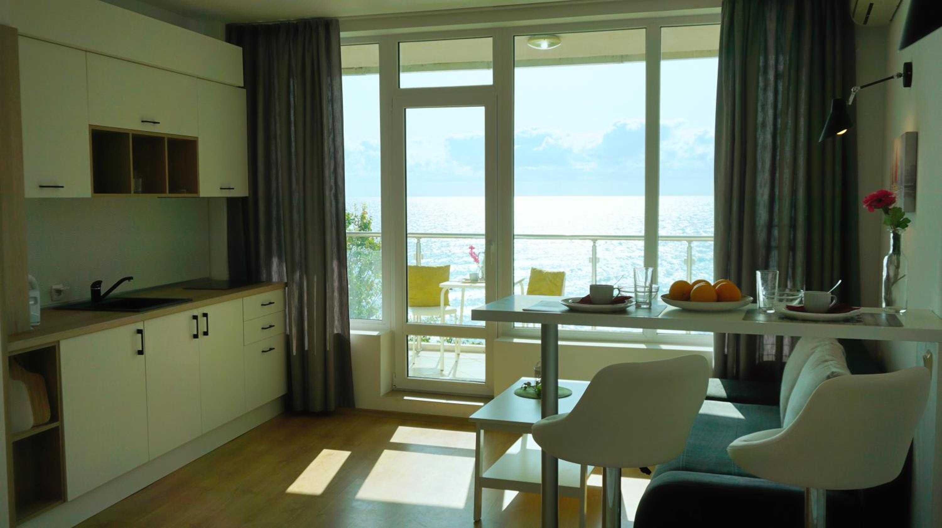 Studio with Sea View photo 2