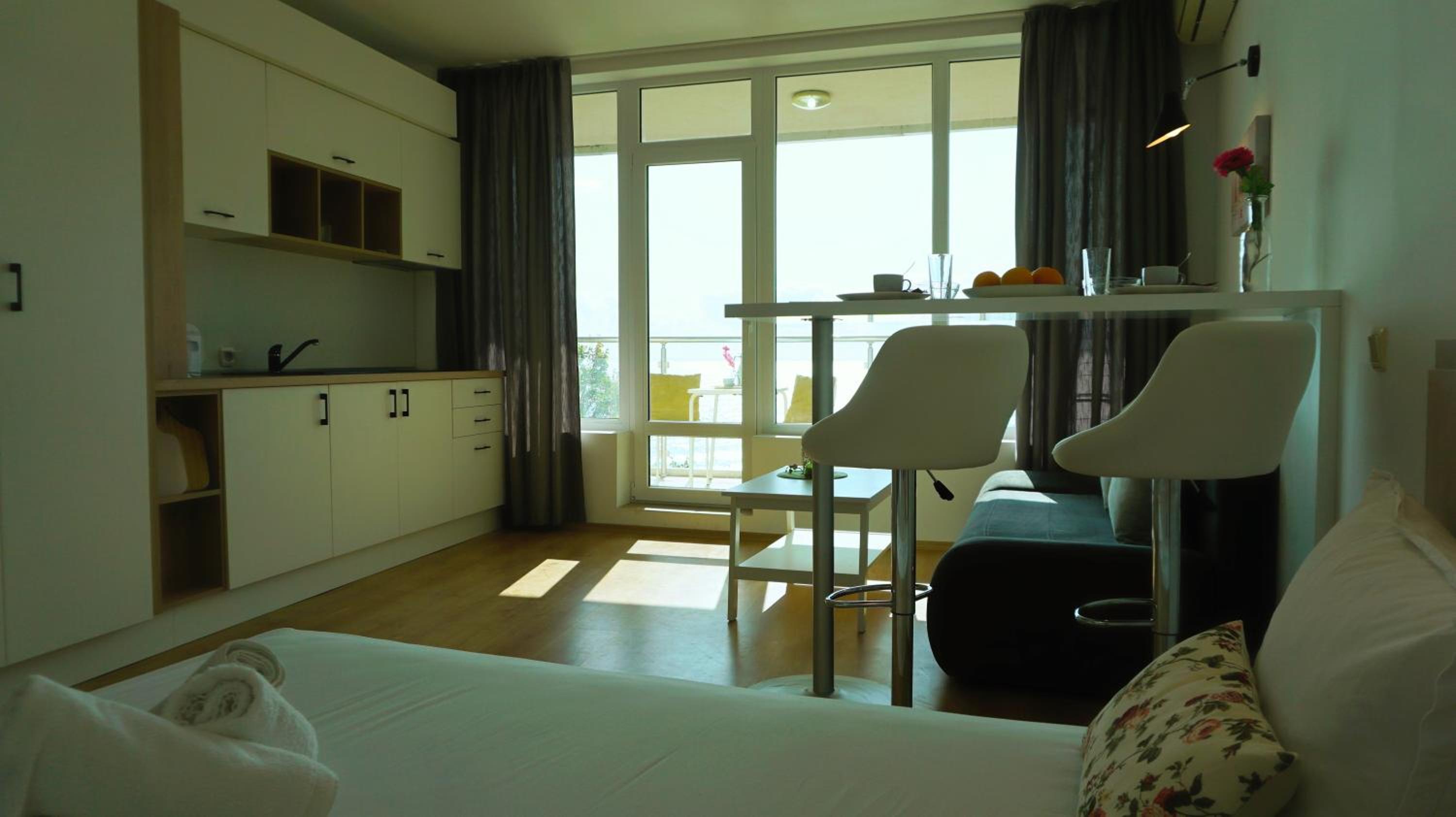 Studio with Sea View photo 3