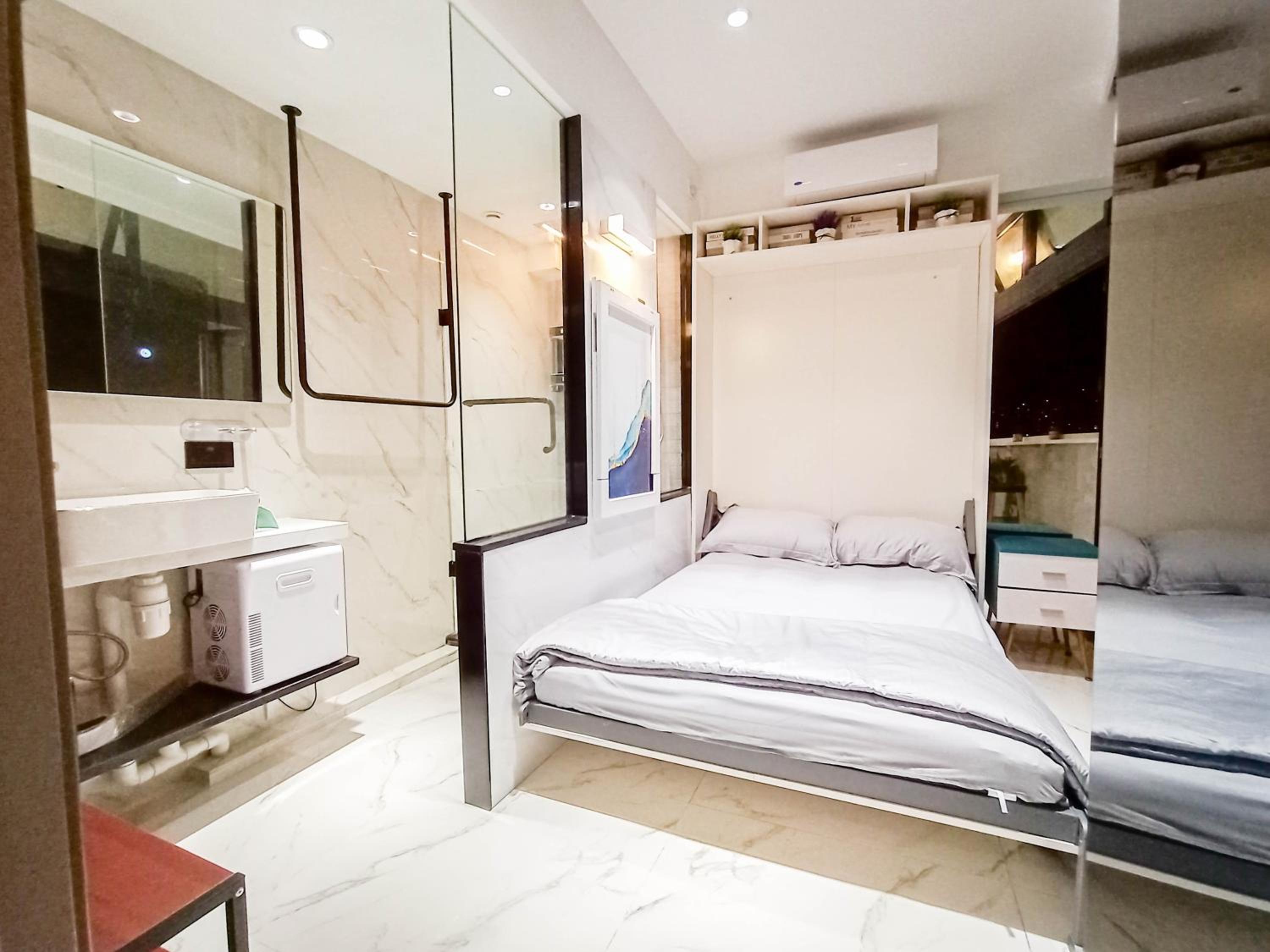 Deluxe Double Room with Balcony and Sea View