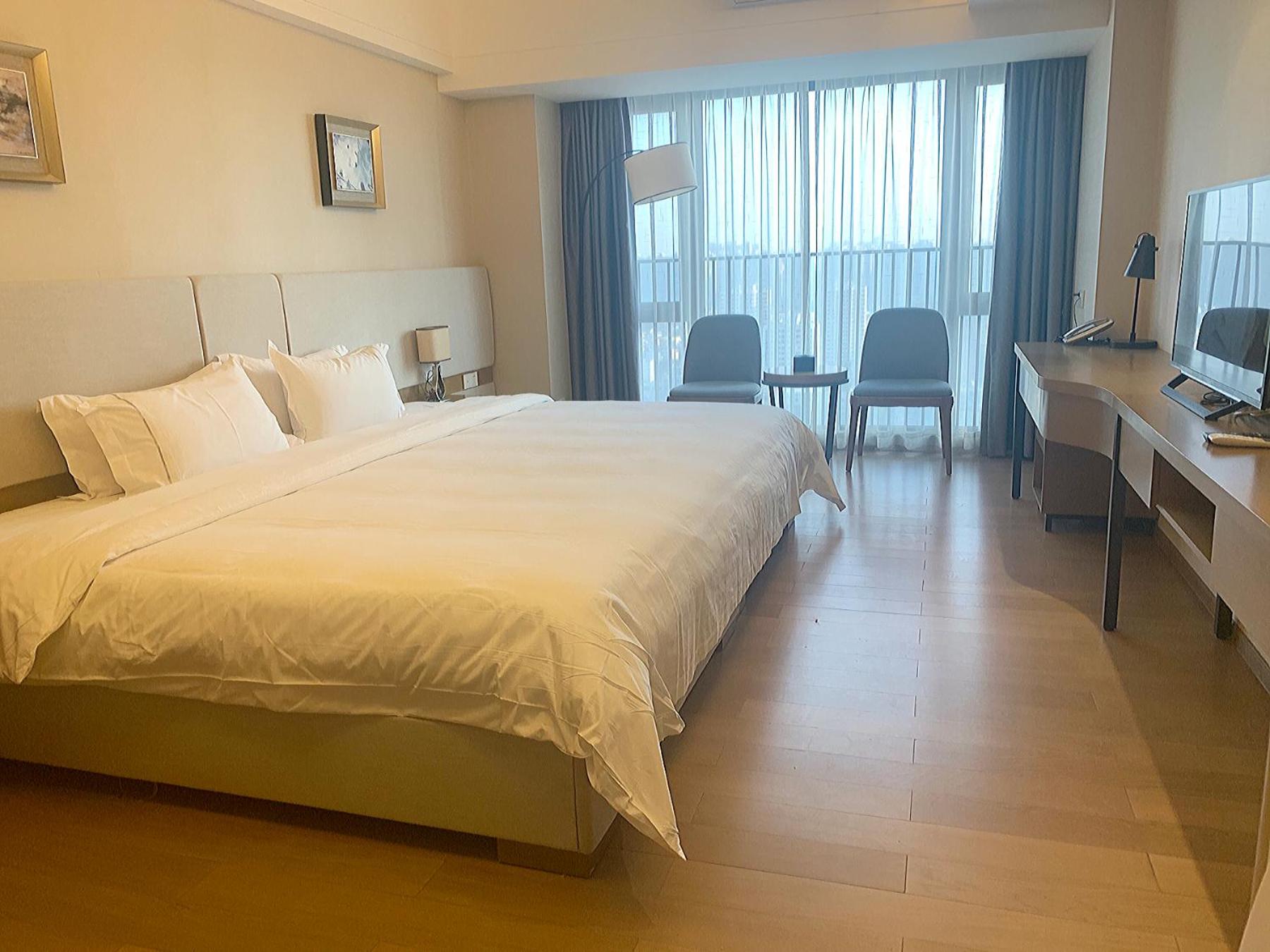Standard King Room photo 2