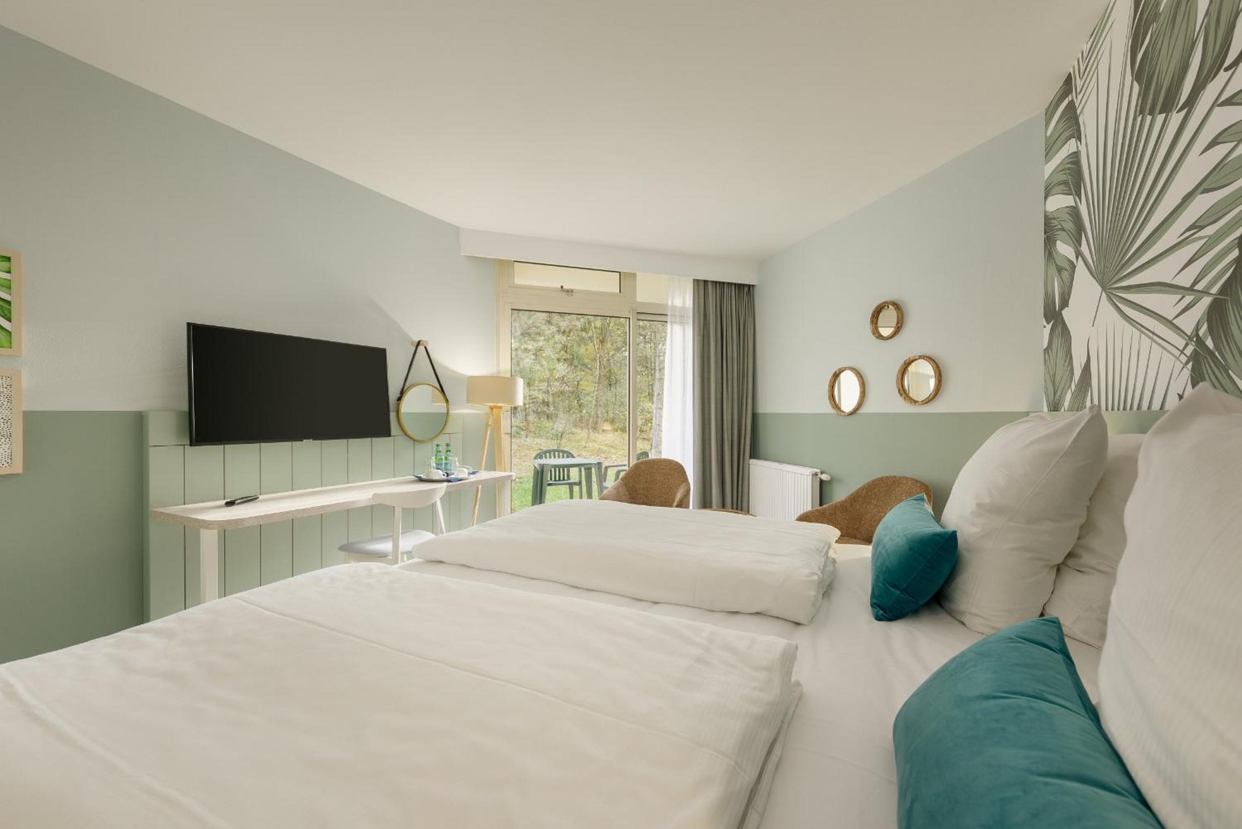 Deluxe Double Room photo 2