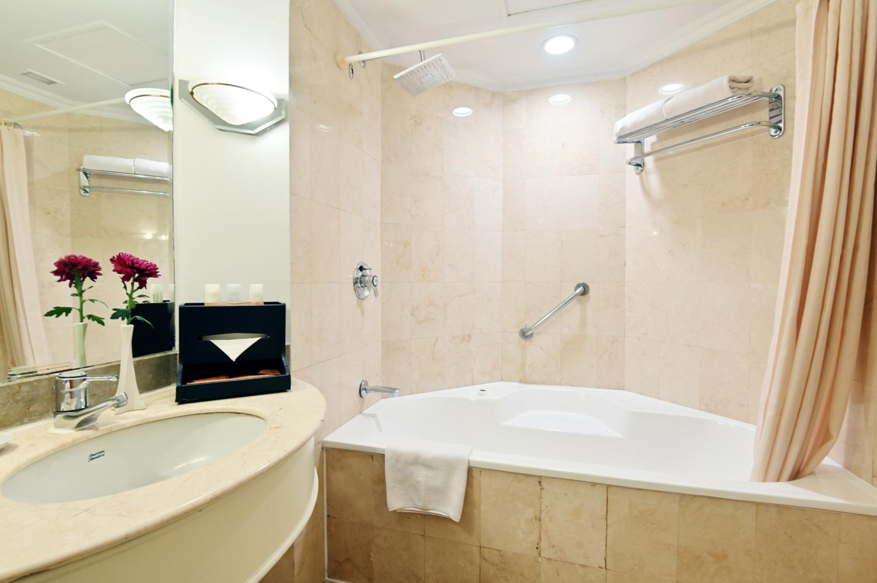 Deluxe Double or Twin Room with Sea View - Photo 2