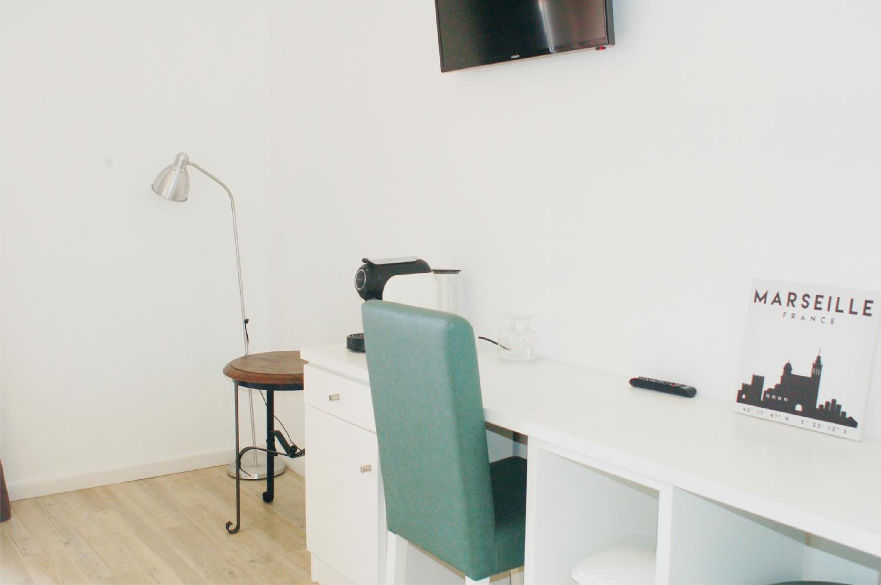 Superior Double or Twin Room - Photo 8