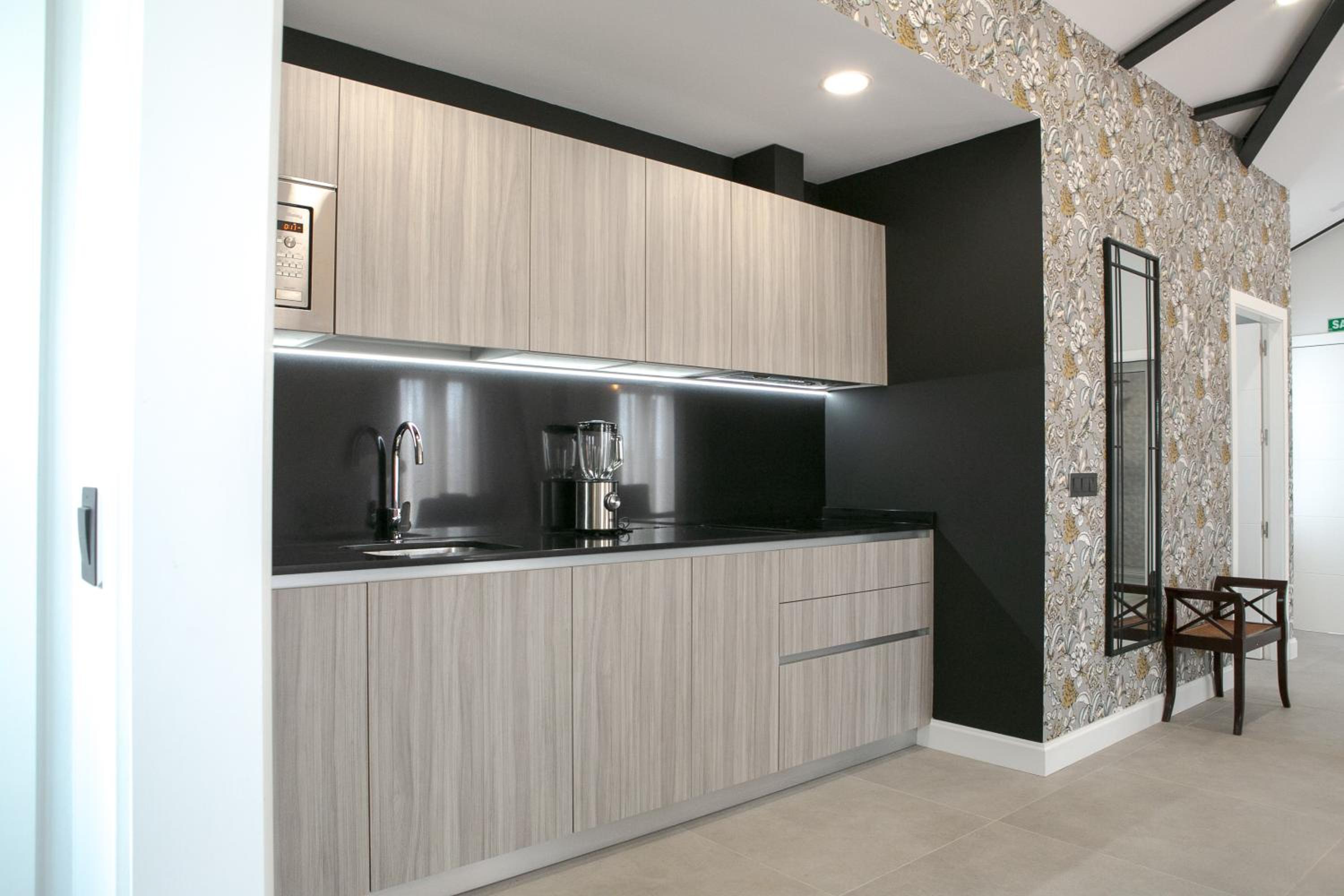 Two-Bedroom Apartment - Photo 8